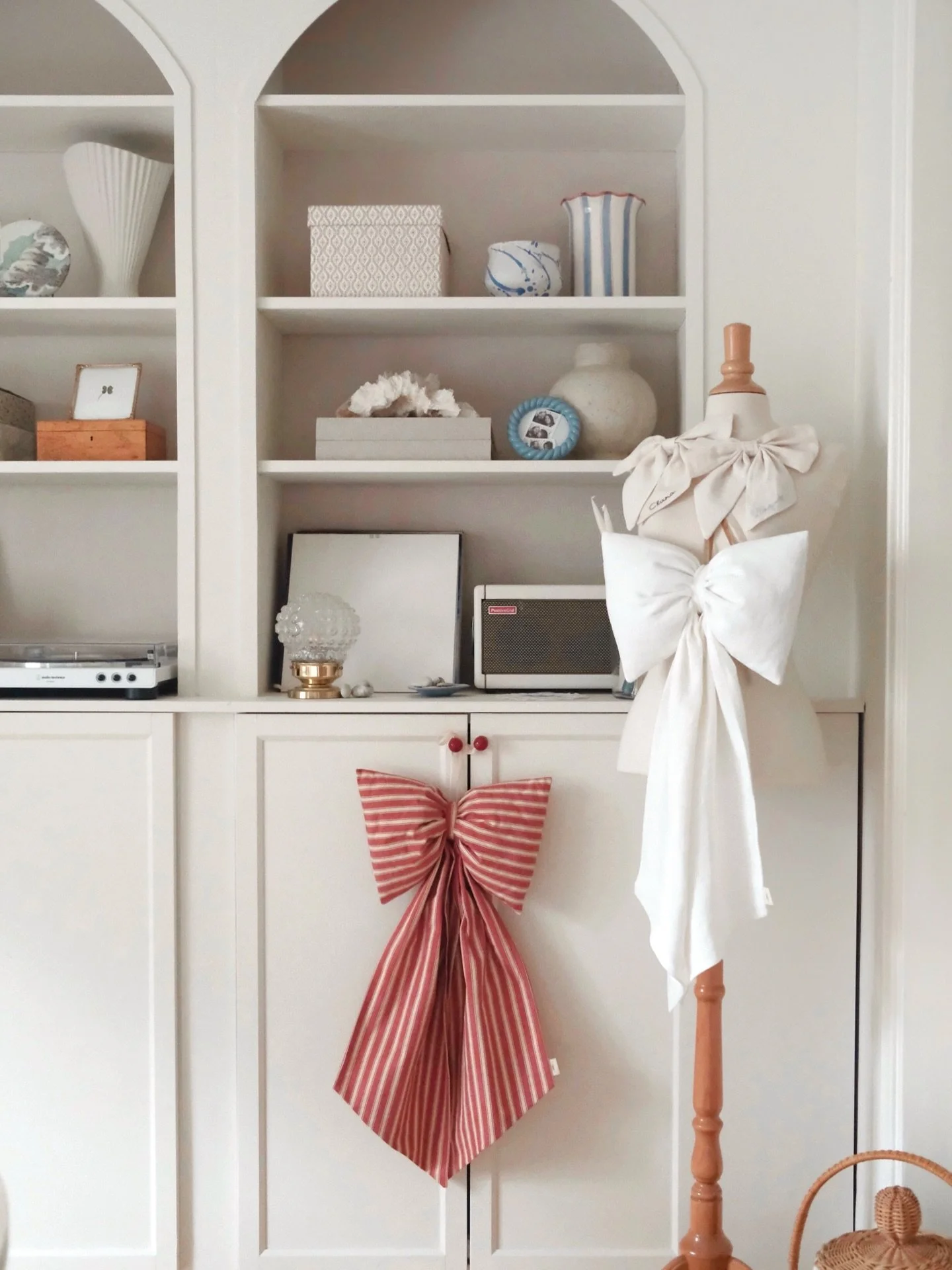 A sweet little peek at recent Things delighted orders 🫶🏼

You can purchase a customisation for bows and stockings, and I&rsquo;ll hand-embroider the name of your choice with care, just for you. 🪡

__
#thingsdelighted #customembroidery