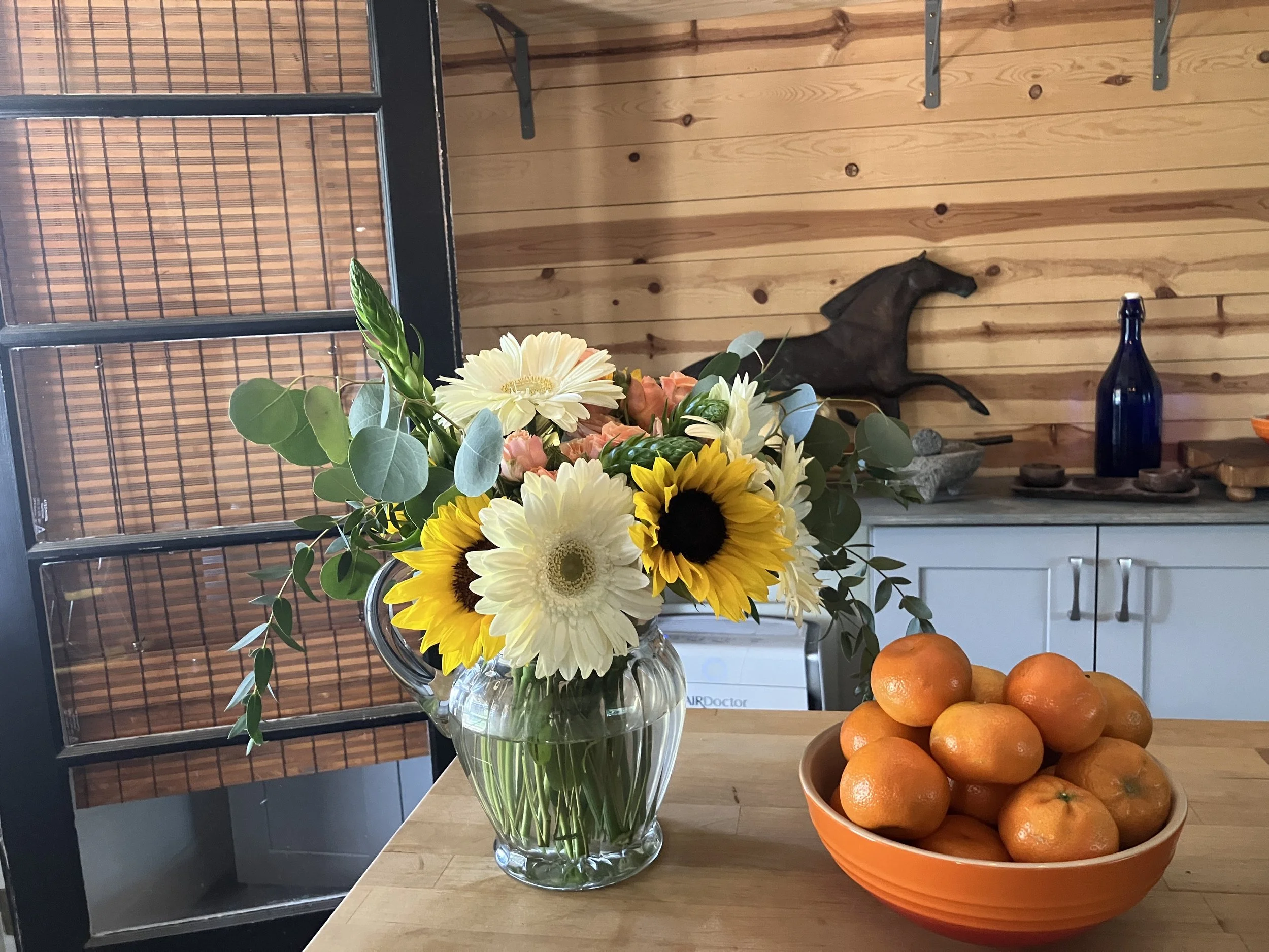 Romanticizing Everyday Life: Simple Ways to Find Beauty at Home