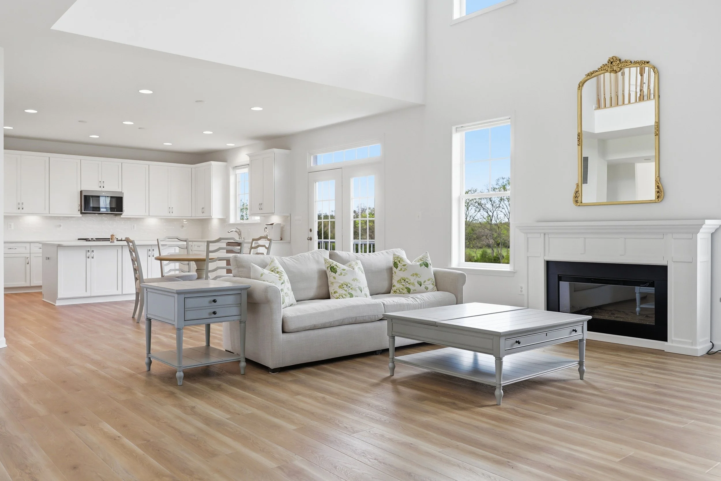 living room in martinsburg West Virginiaphotographed by Martinsburg, West Virginia photographer