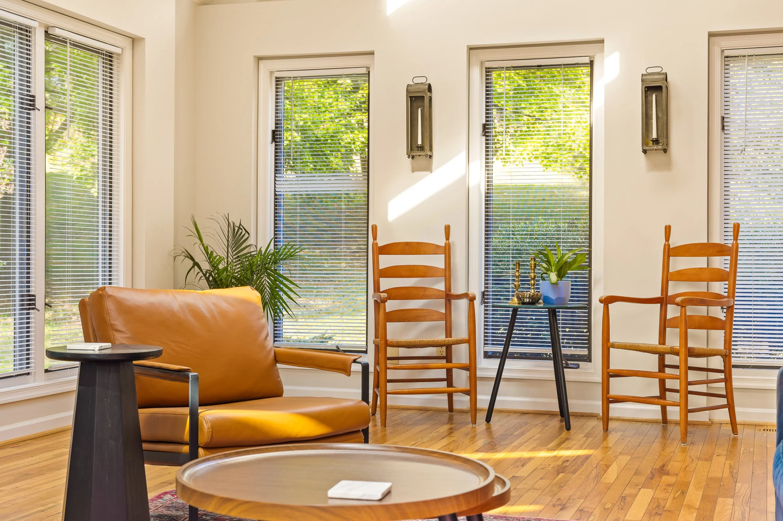 Bright living room photographed by a Martinsburg West Virginia  real estate photographer