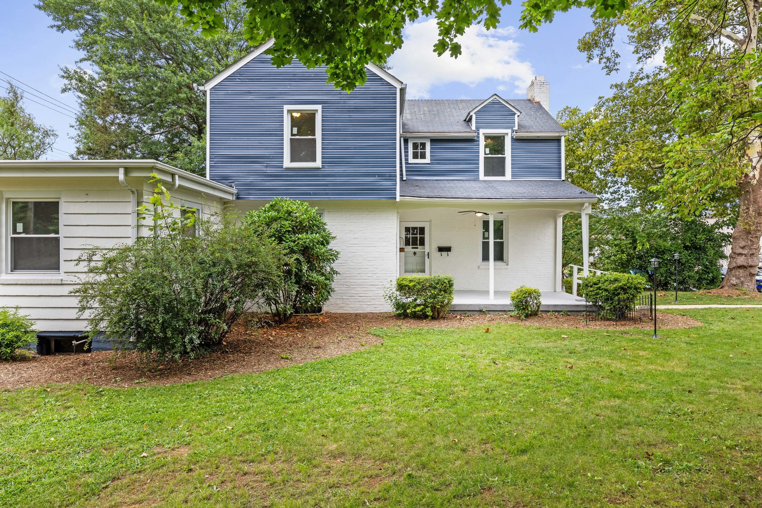 Residential home exterior photography in Hagerstown Maryland
