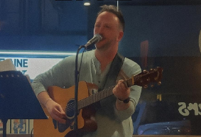 Live Music: Jason Meeks
