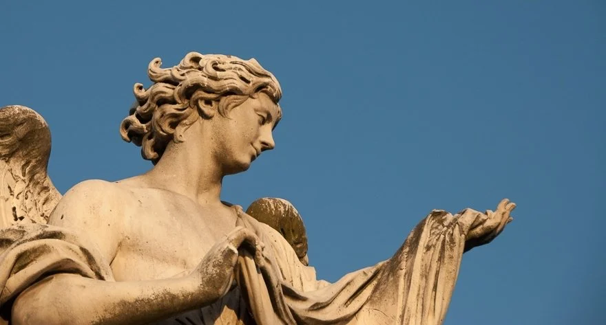Rome Ponte Sant'Angelo Angel w Veil in hand.jpg