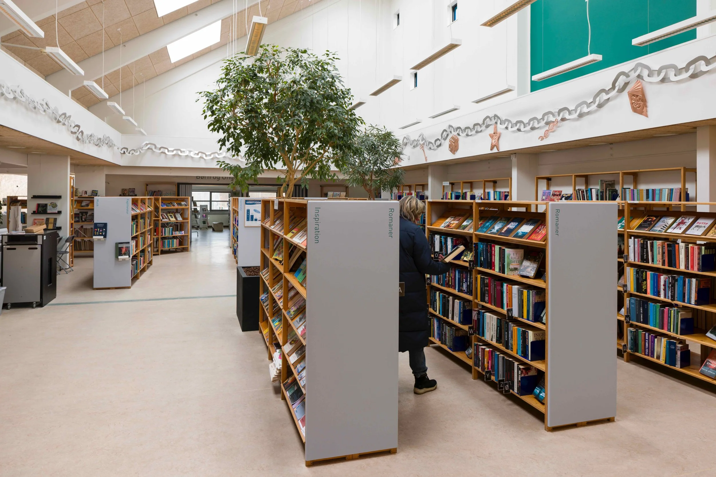 03 L HollufPileBiblo_Photo-MikkelKaldal-holluf lav - 15.jpeg