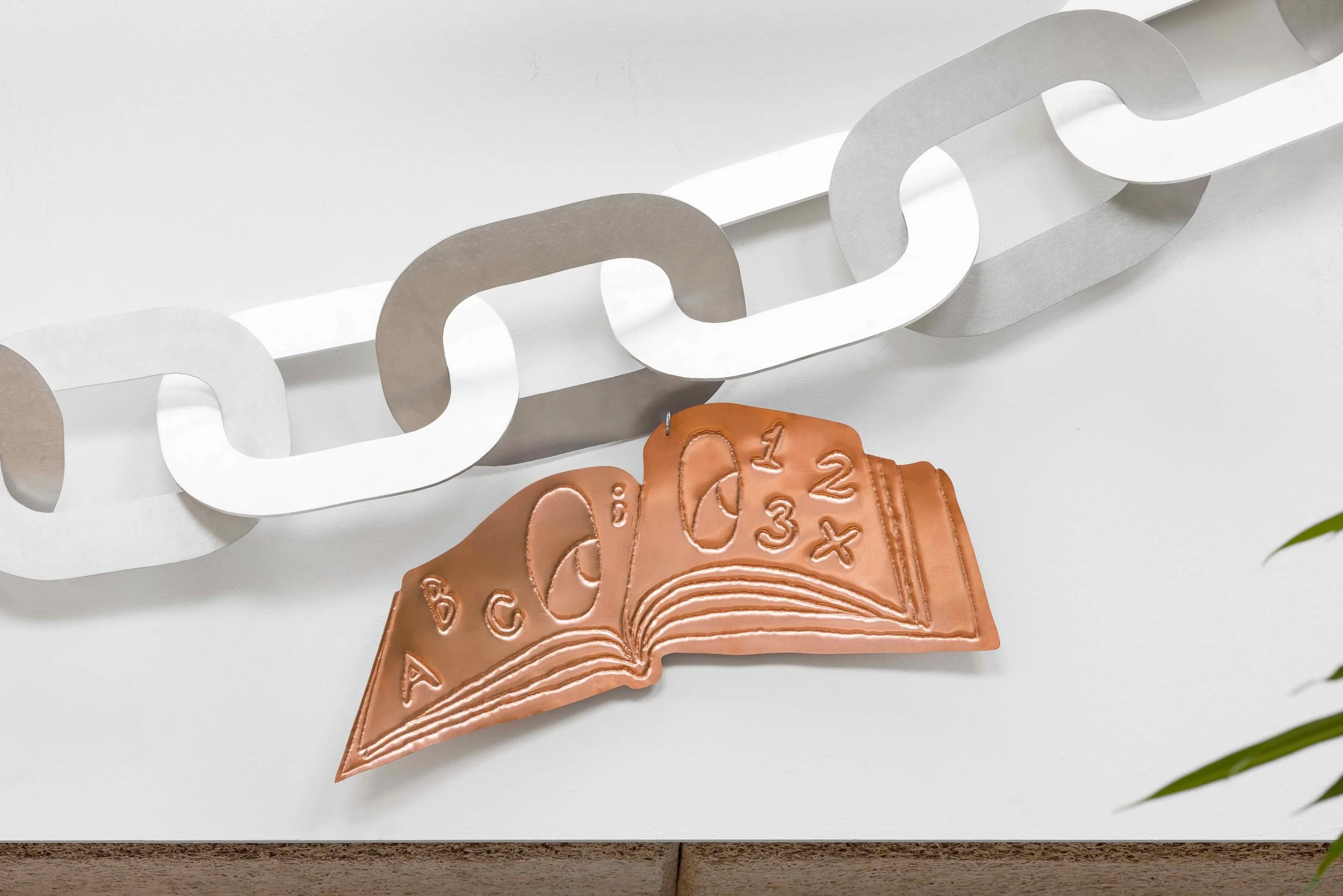 14 L HollufPileBiblo_Photo-MikkelKaldal-holluf lav - 02.jpeg