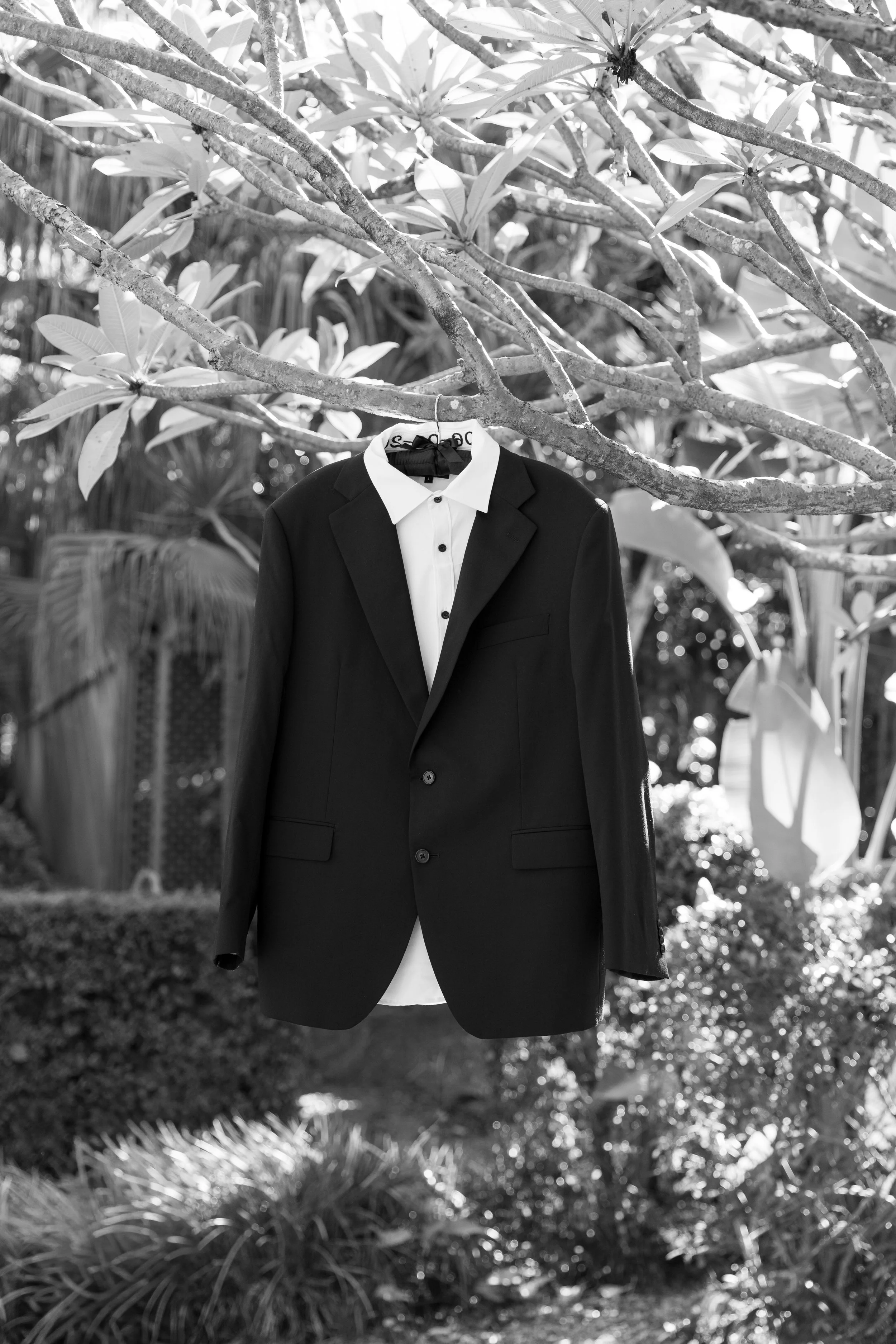 A & H Pre-ceremony-3.jpg