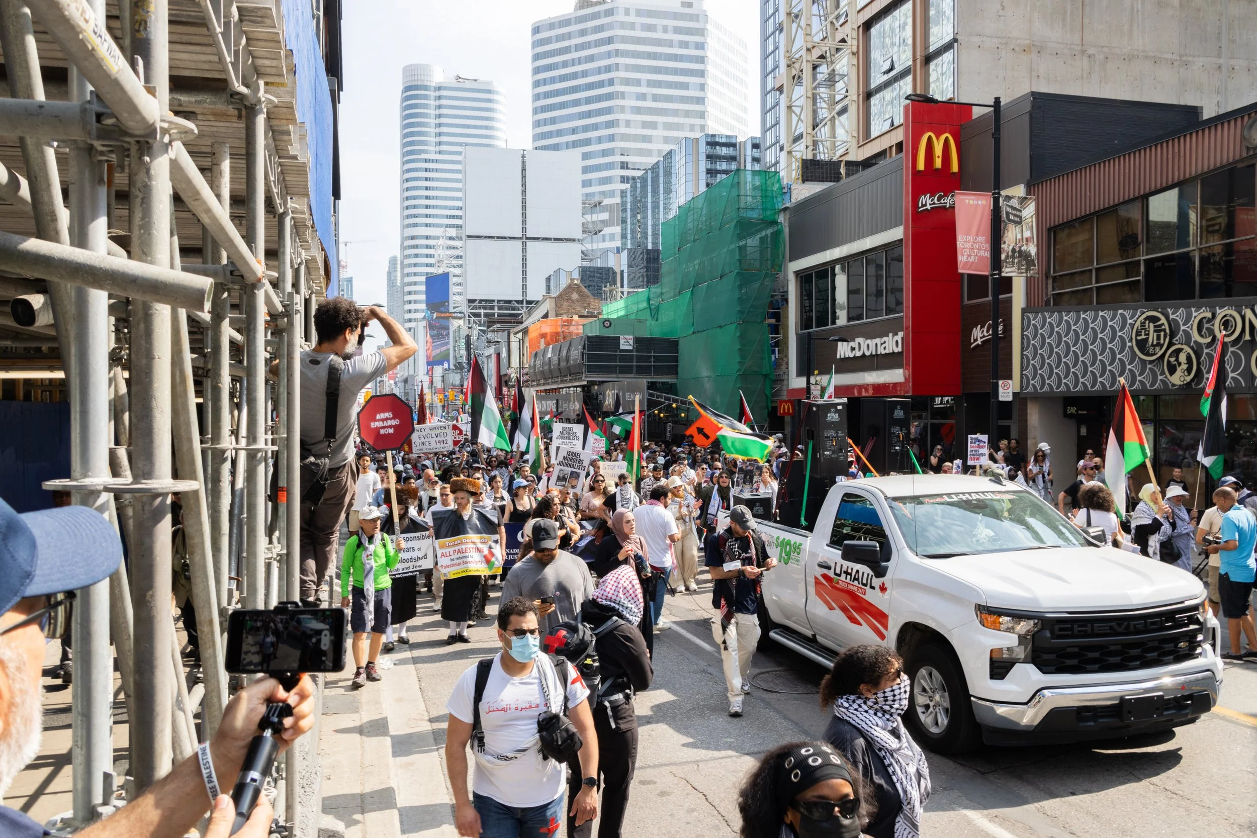 News_embargoprotest_avawhelpley_Aug2025_13.jpg