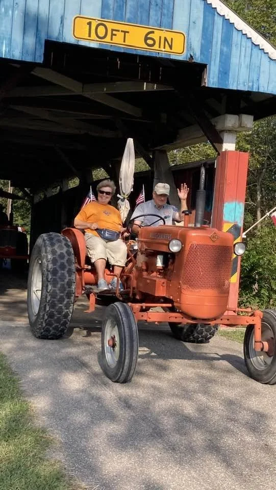 Charlie and Mavis Widlund - D14.