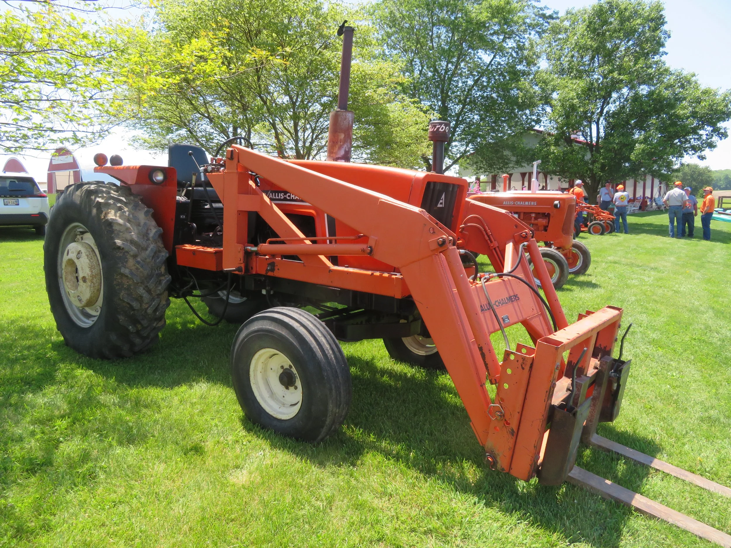 6080 w/palete forks.