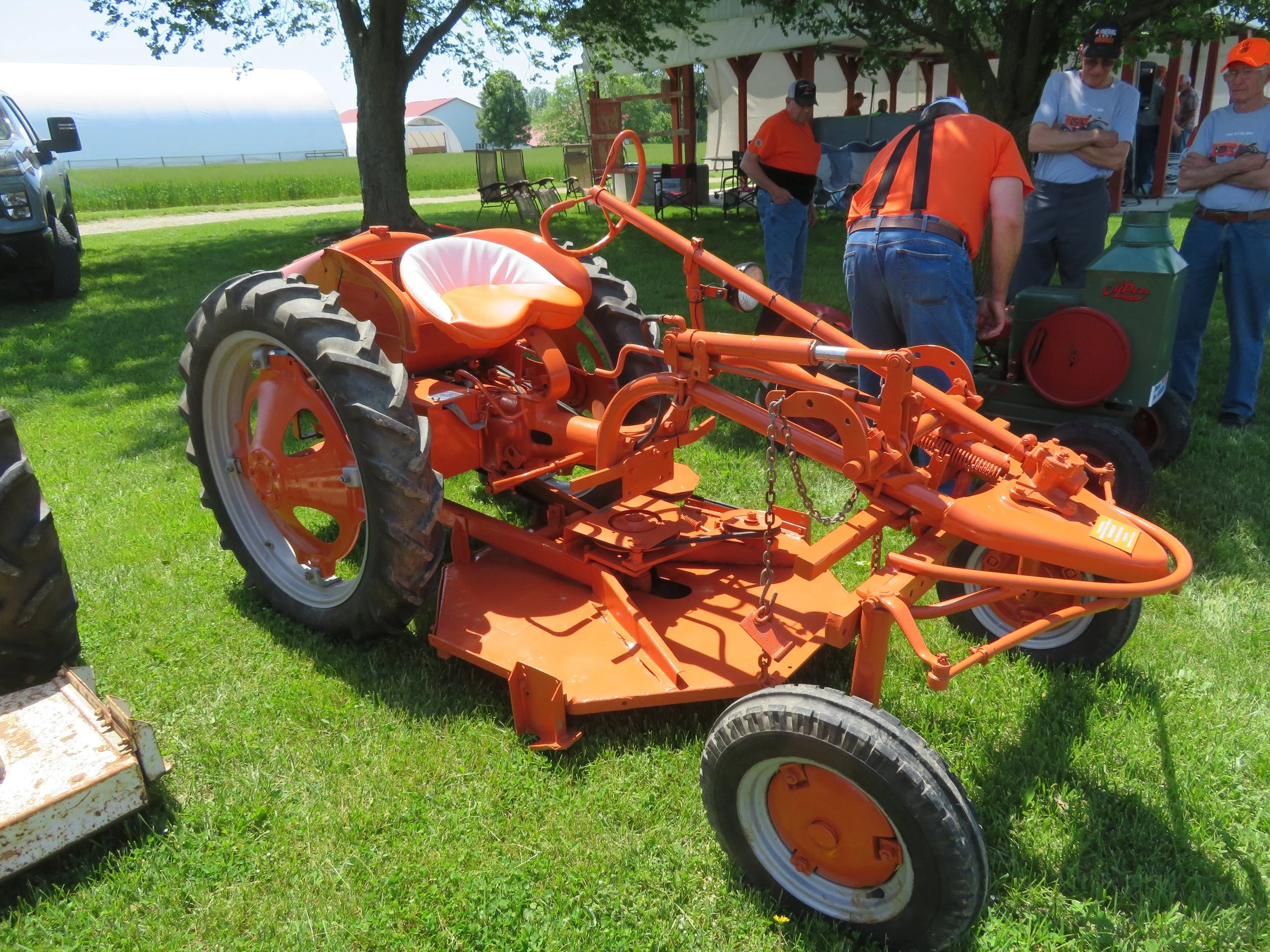 G w/belly mower.