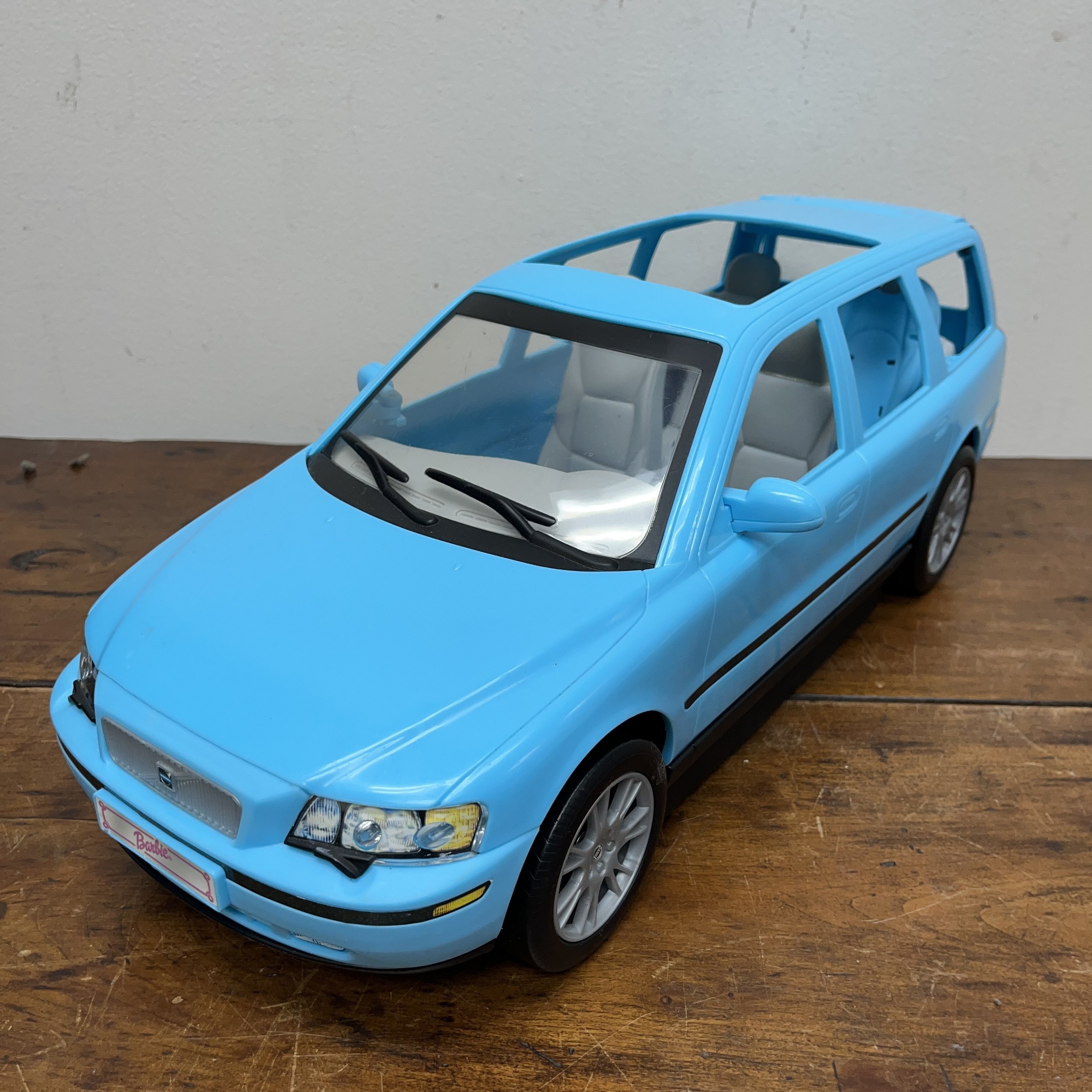 Barbie Minivan - $10