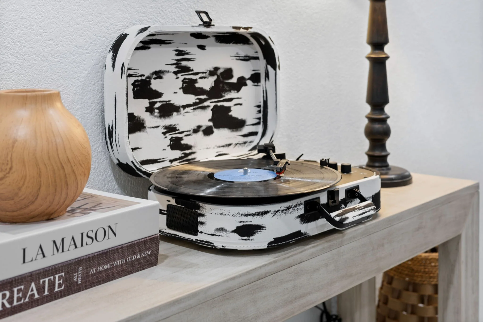 8-web-or-mls-airbnb - 147 of 147_1.jpg