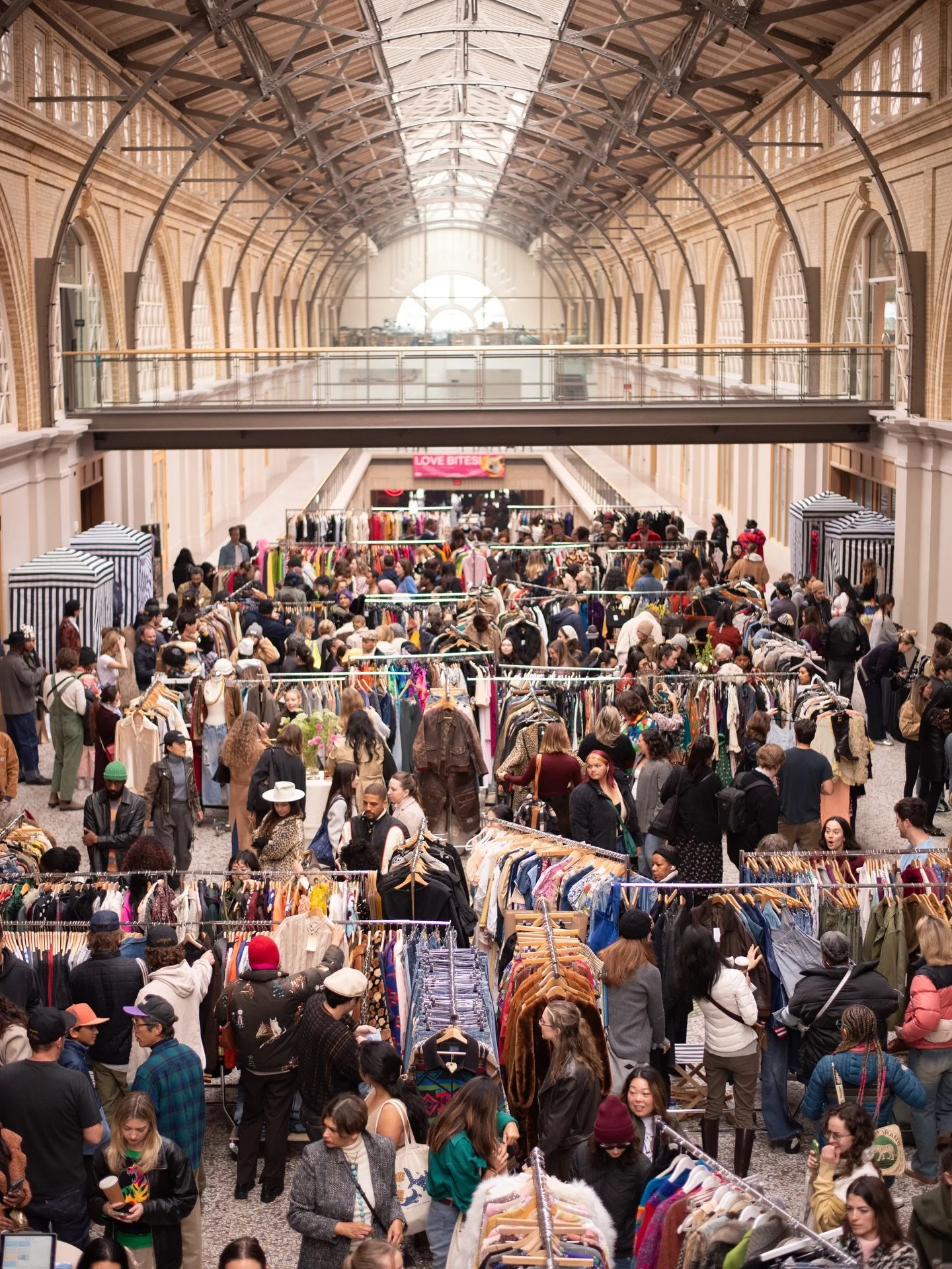 PICKWICK VINTAGE SHOW/FERRY BUILDING/SAN FRANCISCO

SF Ferry Building &bull; March 15th

@goodboy.jewelry + @kittenclawvintage are so excited to be invited again to @PickwickVintage Show! We will be set up in the @ferrybuilding in San Francisco with 