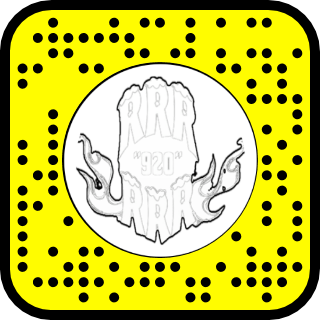 Snapchat code with a central logo featuring flames and a tower with the text 'Orr'.