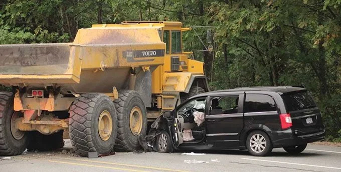 What to Do Following an Accident Involving a Dump Truck: A Guide to Navigating Investigations