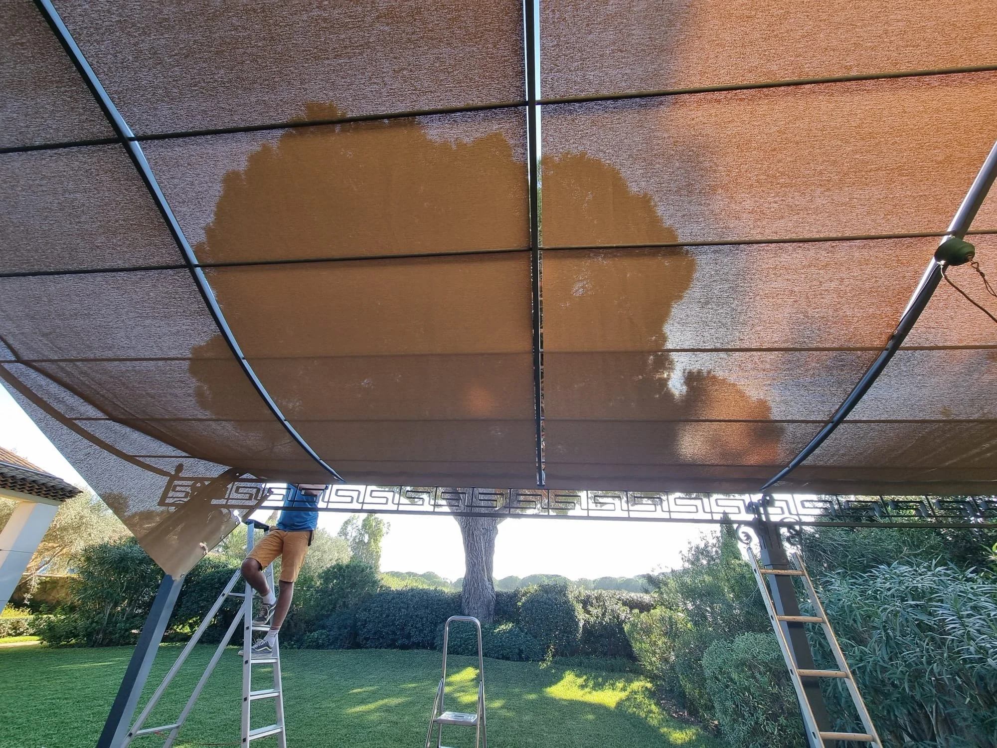 Toile pergola sur mesure Hyères