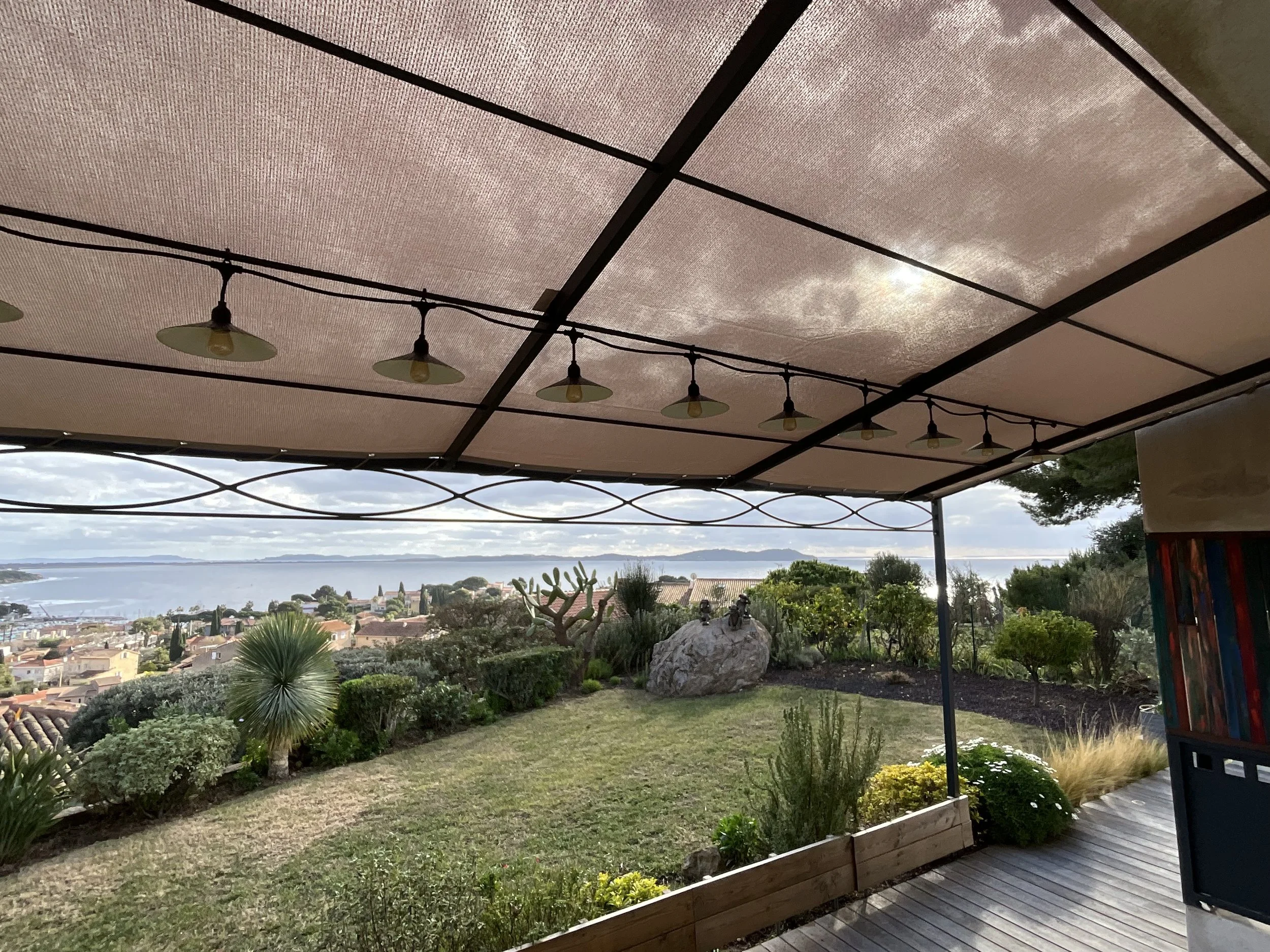 Toile de pergola sur mesure - Carqueiranne