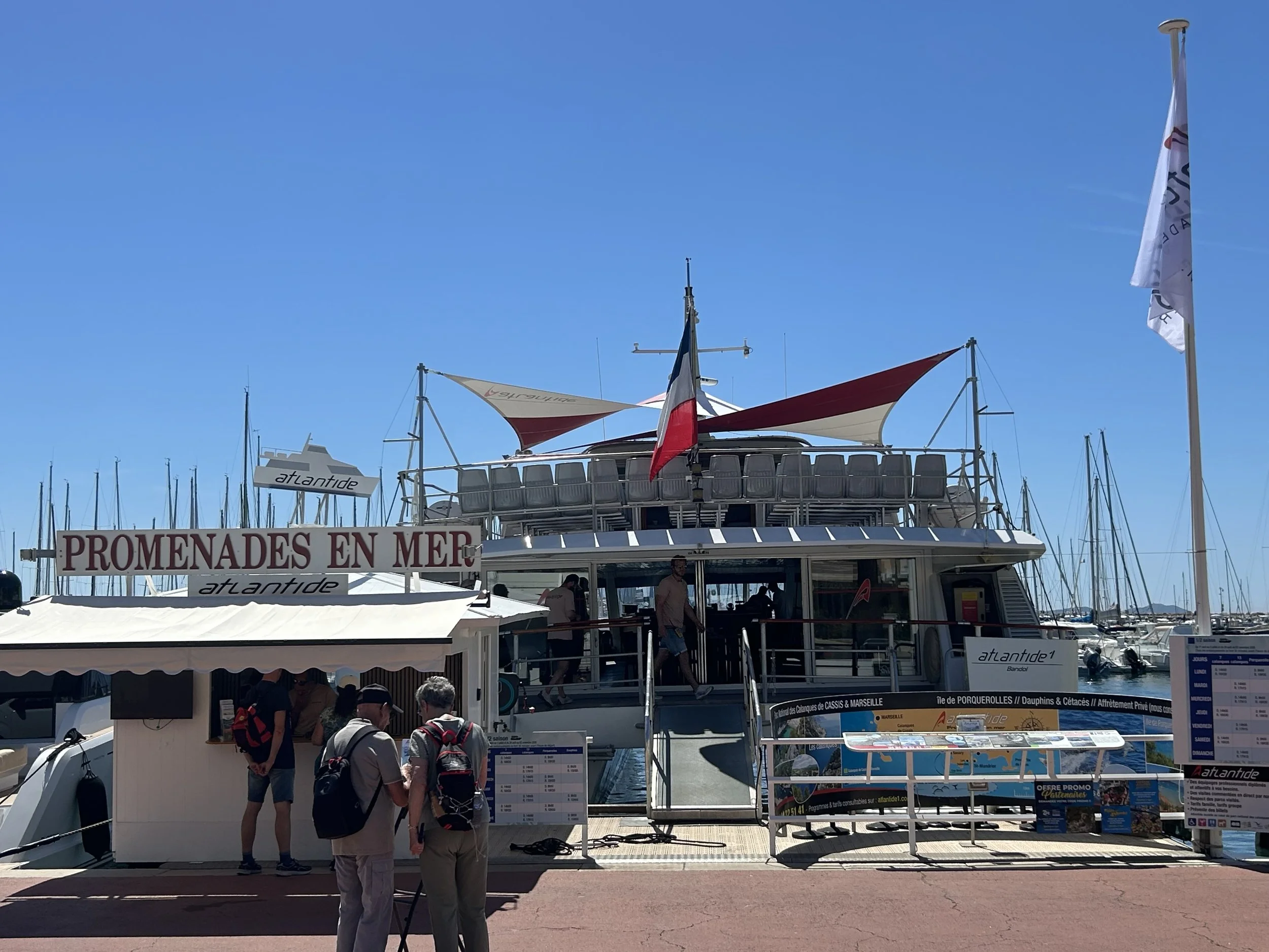 Voiles d'ombrage Bandol Promenade en Mer
