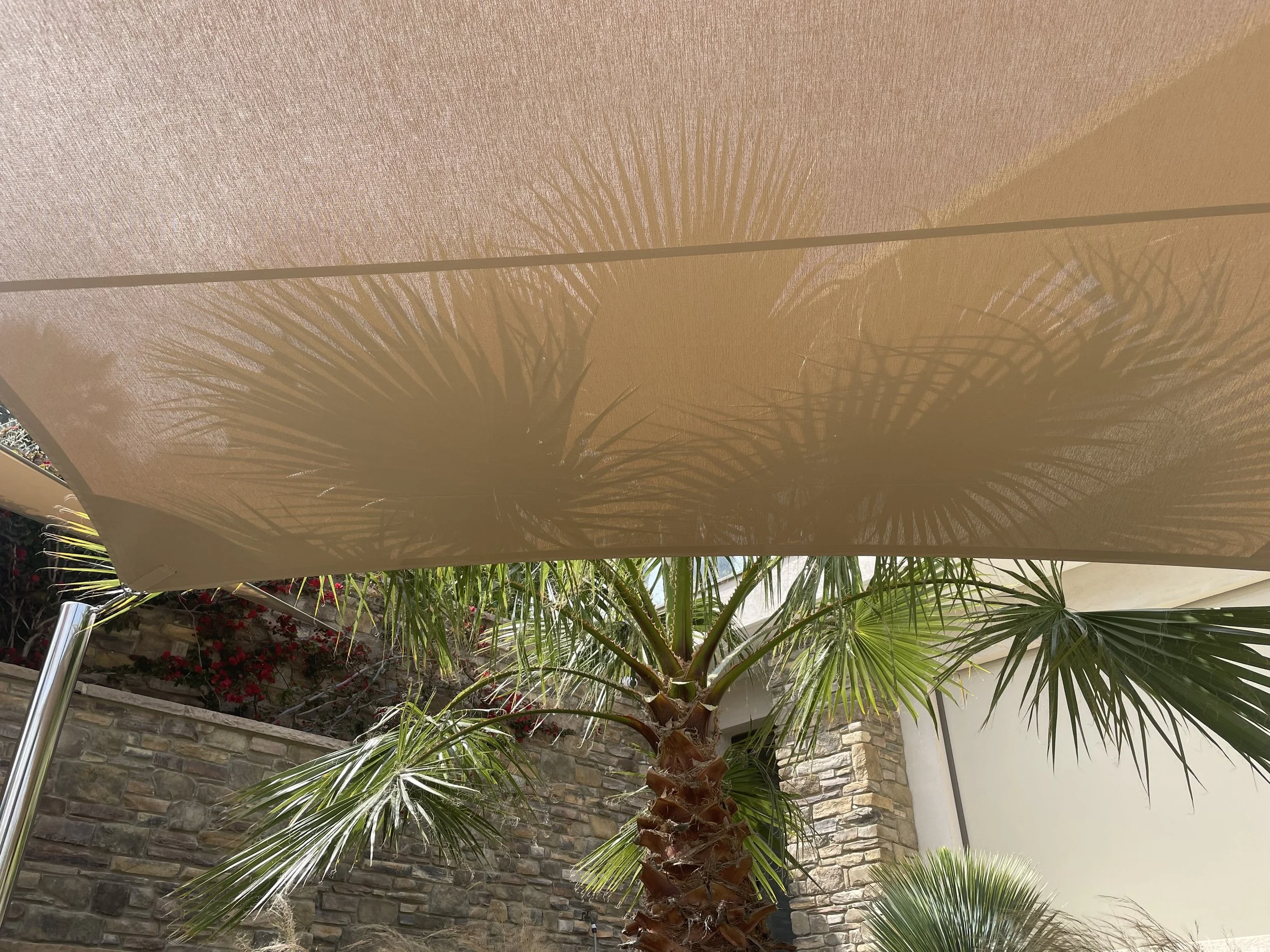 Voile d'ombrage jardin