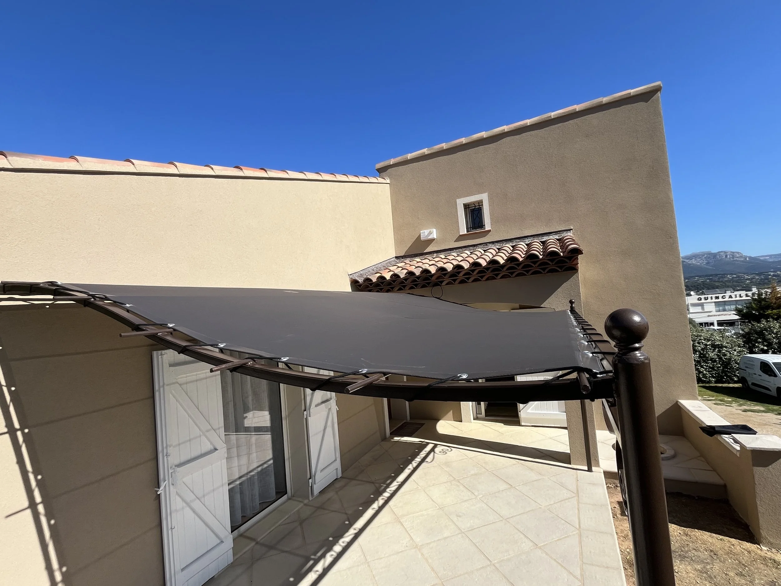 Toile de pergola - Six Fours les Plages
