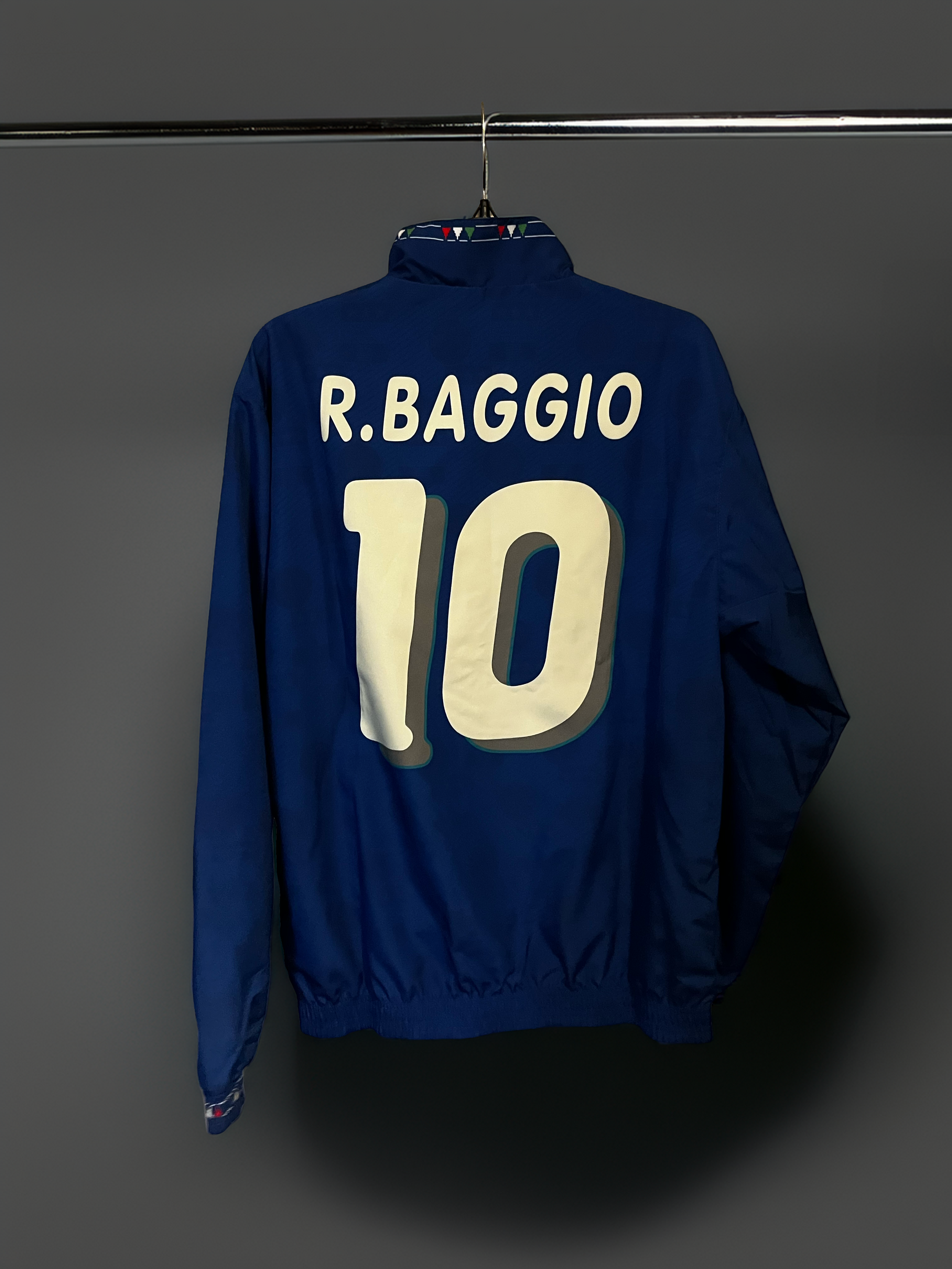 Italy 1994 World Cup Reversible Jacket — R. Baggio #10