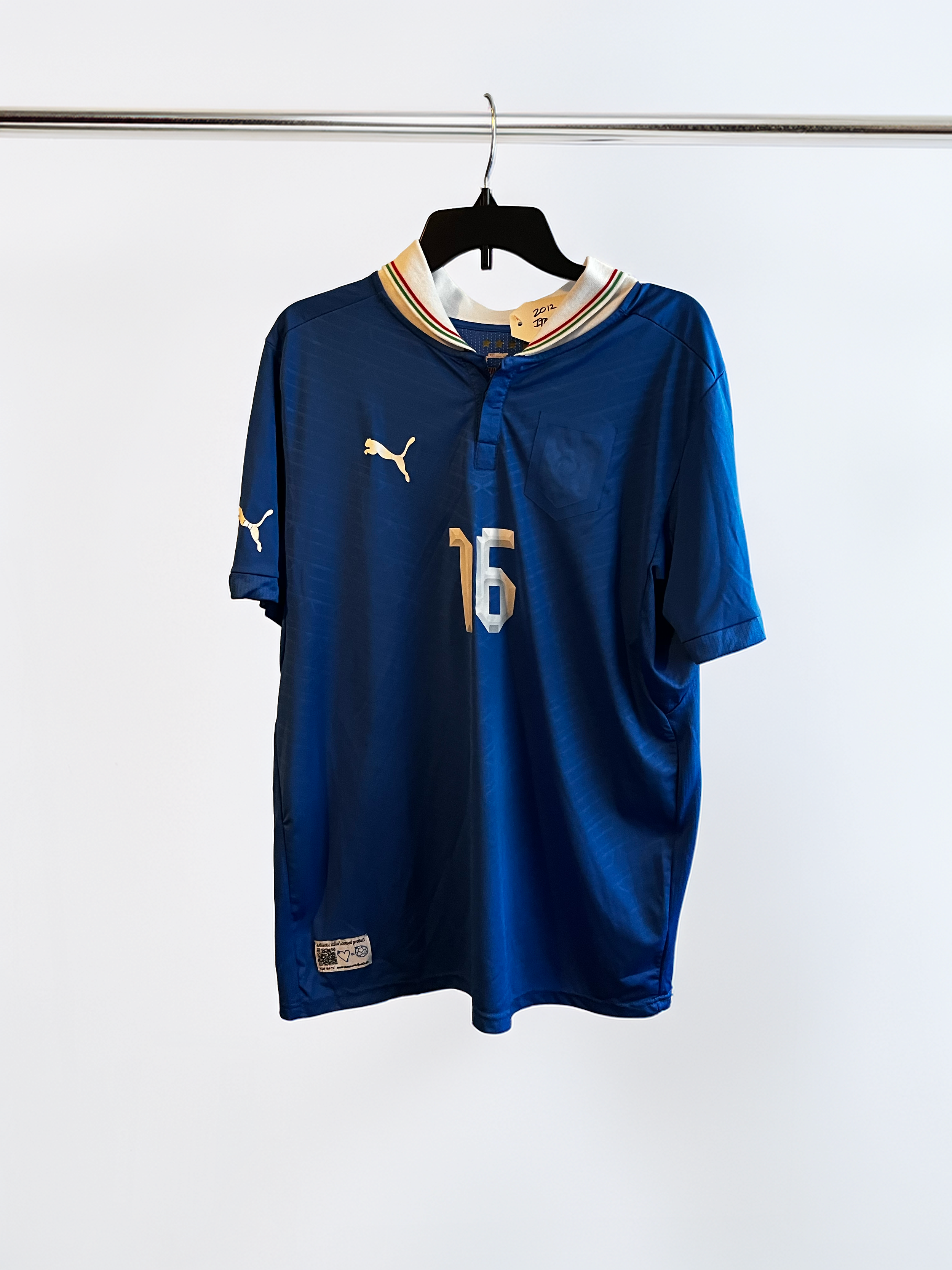 derossi_front.png