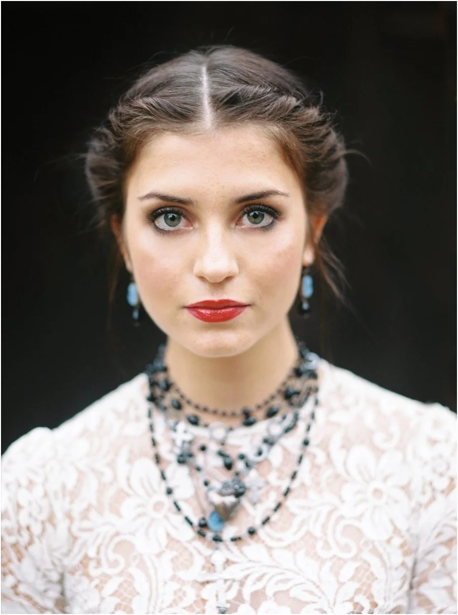 Editorial Maria - Mystisch Düster Wunderschön
