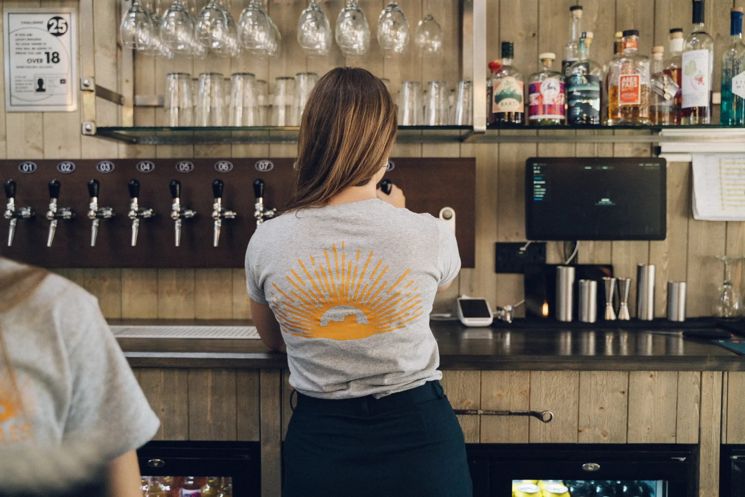 Y Maes Cultural Hub – Food, Drink & Events in Criccieth - Bar 4.webp