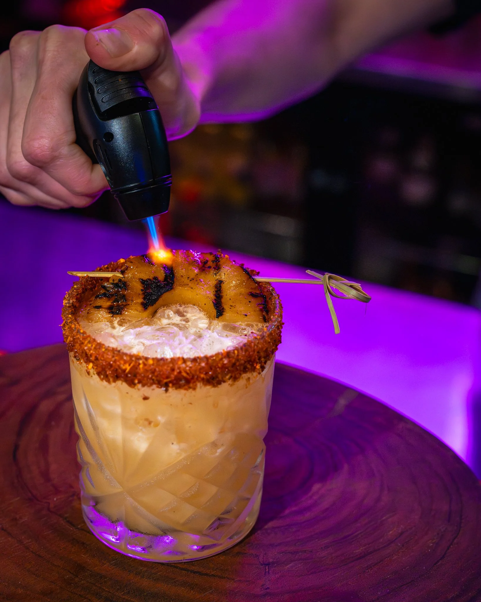 Playing with fire never tasted so good 🔥🍍. 

🍹: Mezcal pineapple margarita