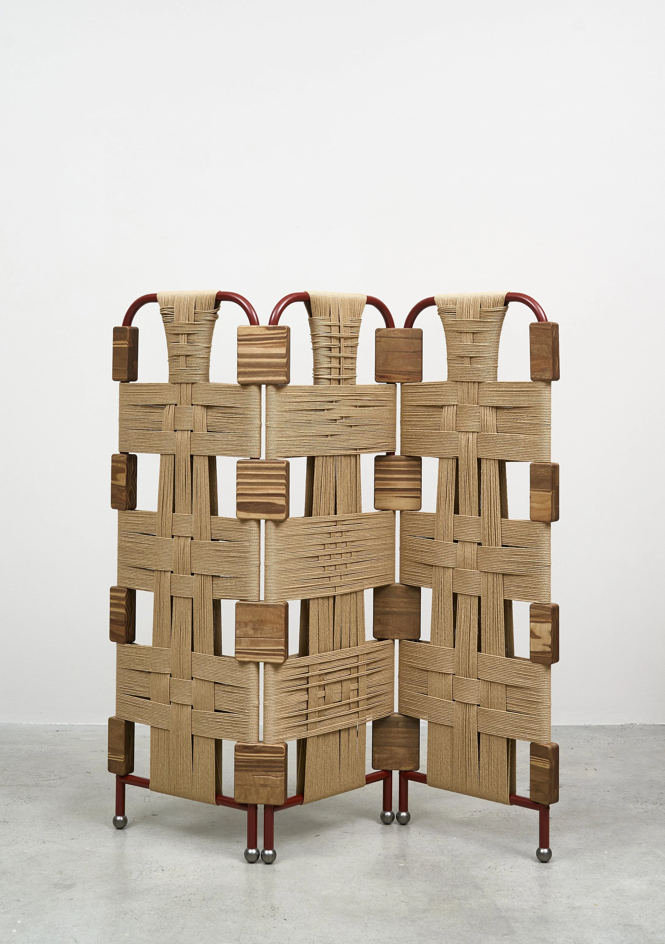 Humphrey_Locki_WovenRoomScreen_credit Claire Armstrong (@claires_arms).jpg