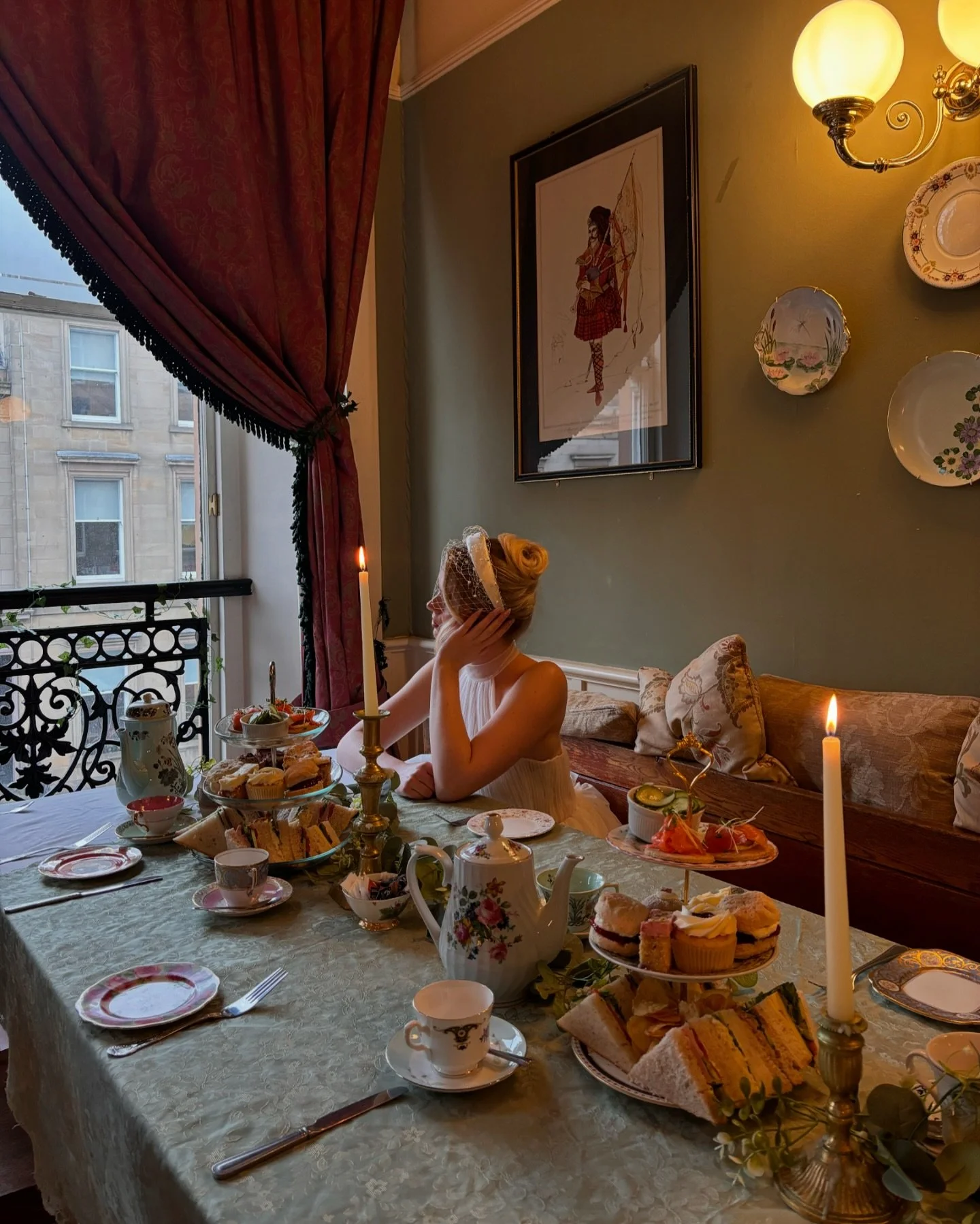 We thought our tearooms had peaked in perfection&hellip;then @eleganzasposa swept in and raised the bar (and our teacups) 🫖🦋

#tearooms #tearoomsglasgow #visitglasgow #visitscotland #teatime #sundaybrunch #tearoom #vintagecrockery #afternoontea #af