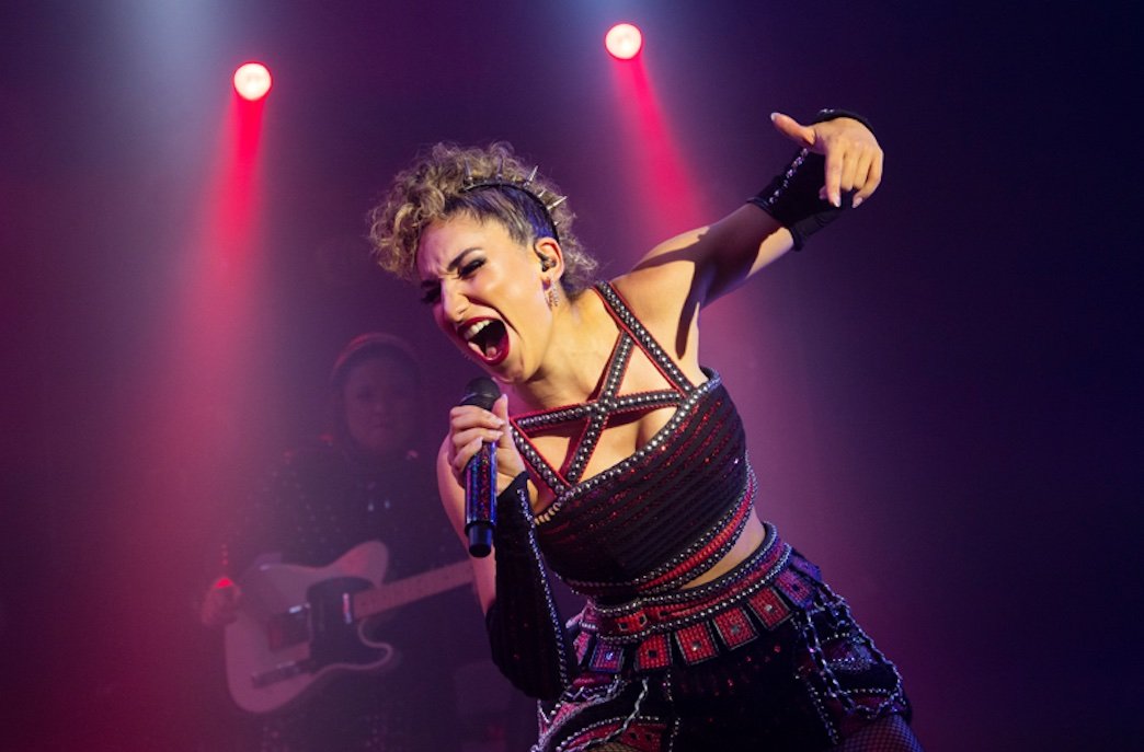 Kiana-Daniele-Anne-of-Cleves.-Photo-JAMES-D-MORGAN-GETTY-IMAGES-resized-e1648435377455 copy.jpg