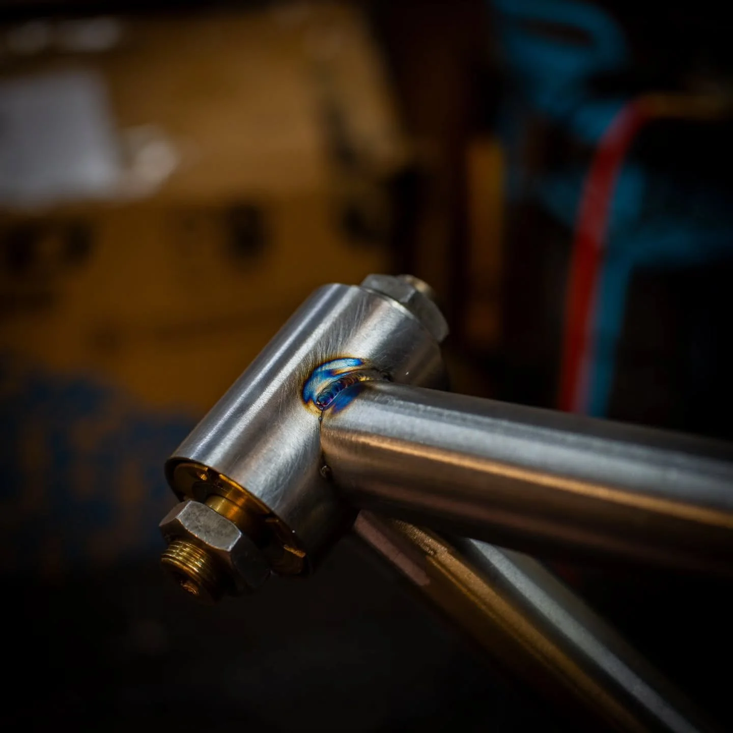 Took some pics today of Max's frame being built. It's coming together swell.