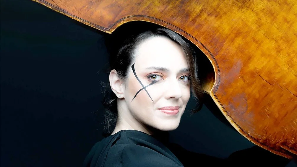 ORF ö1: double bassist Uxía Martínez-Botana provides a new Mendelssohn experience