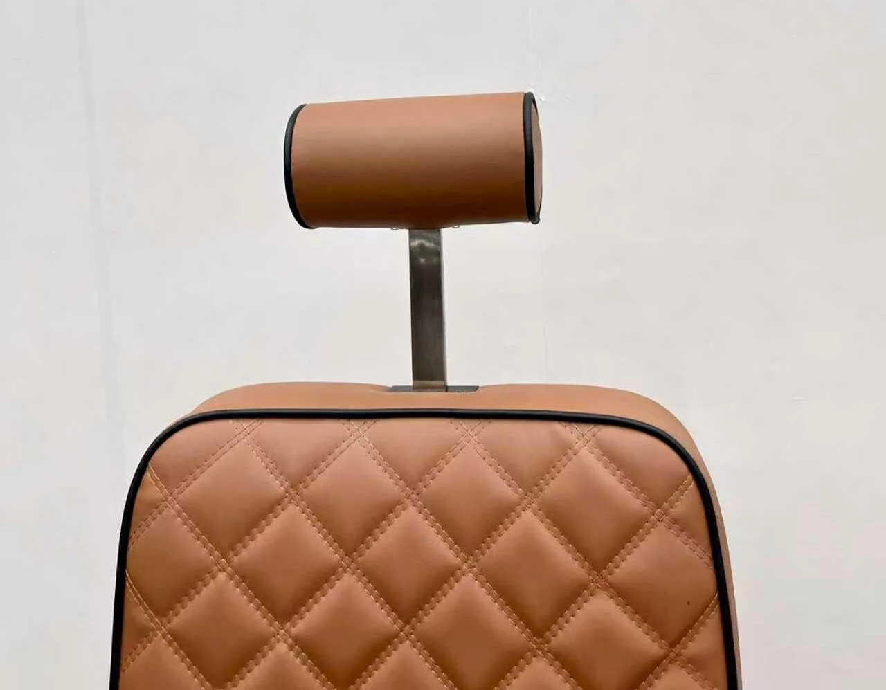 Paul Barber Chair 10.jpg