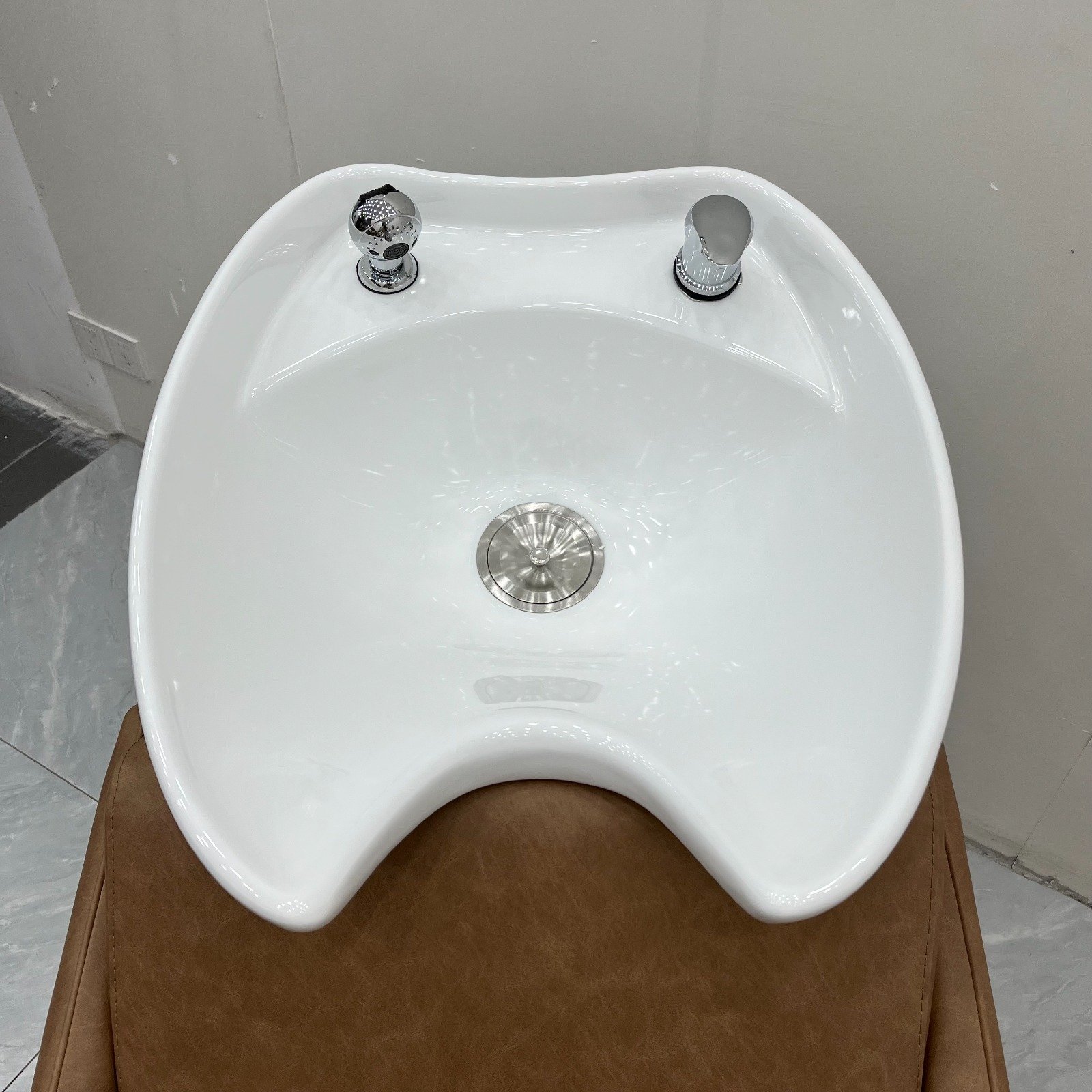 Bismark Tan Basin 2.jpeg