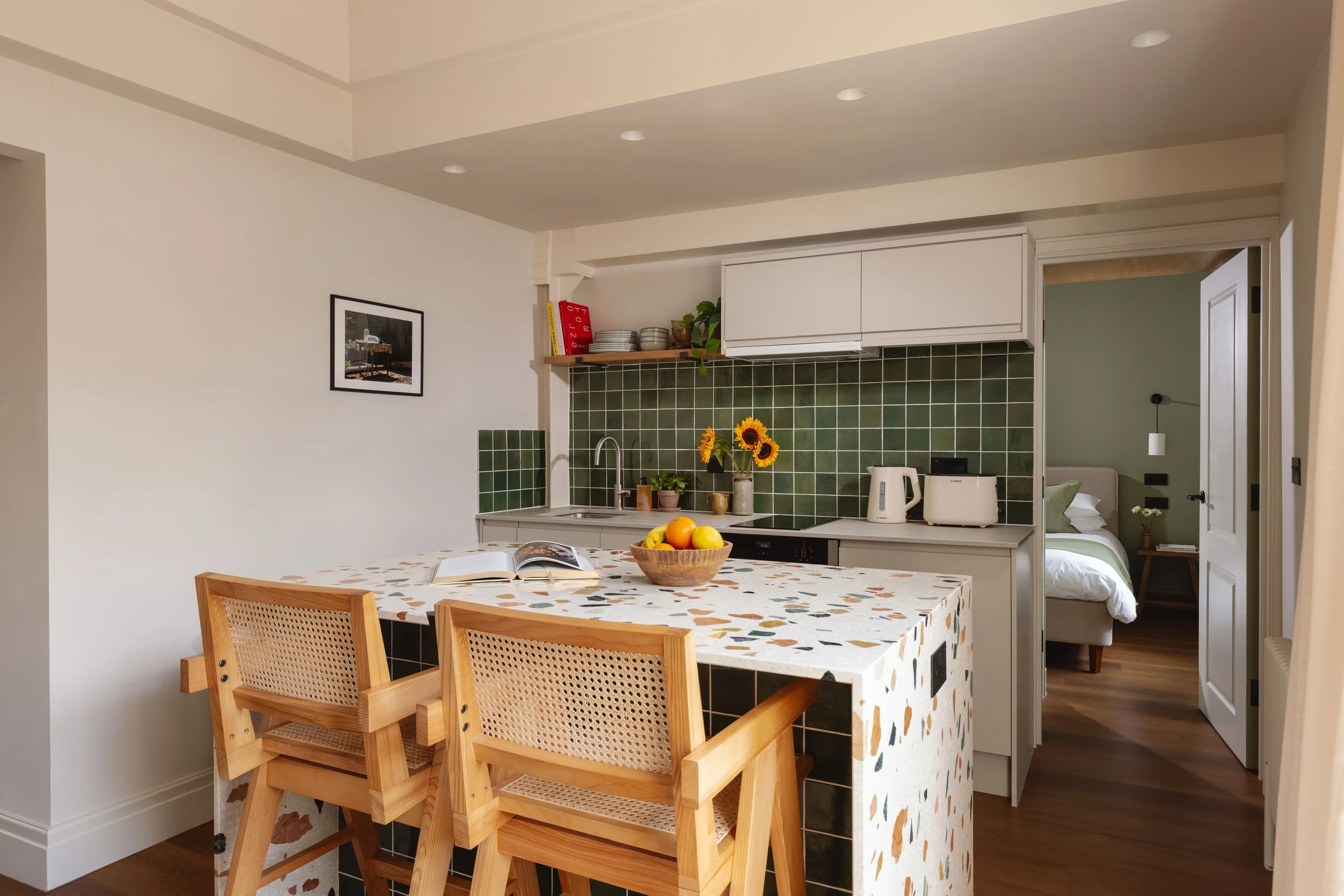 LeworthApartments-RebeccaHopePhotography-59_Page_02_Image_0001.jpg