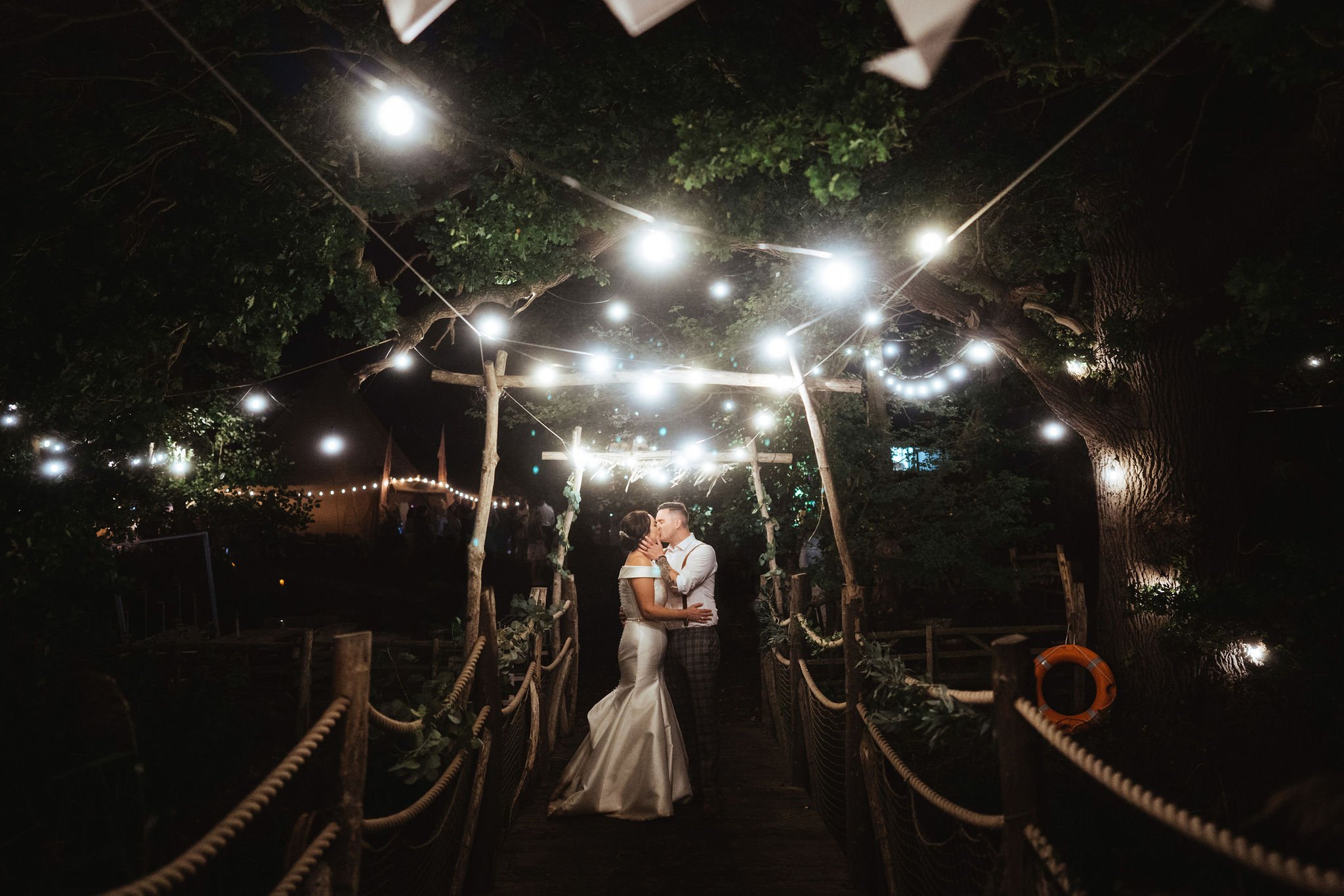 Wilderness Weddings in Kent 52.jpg