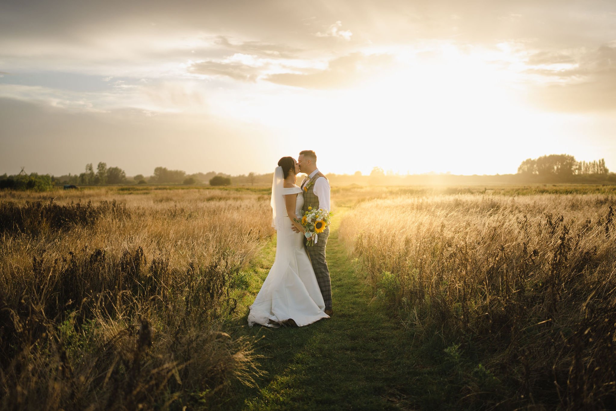 Wilderness Weddings in Kent 44.jpg