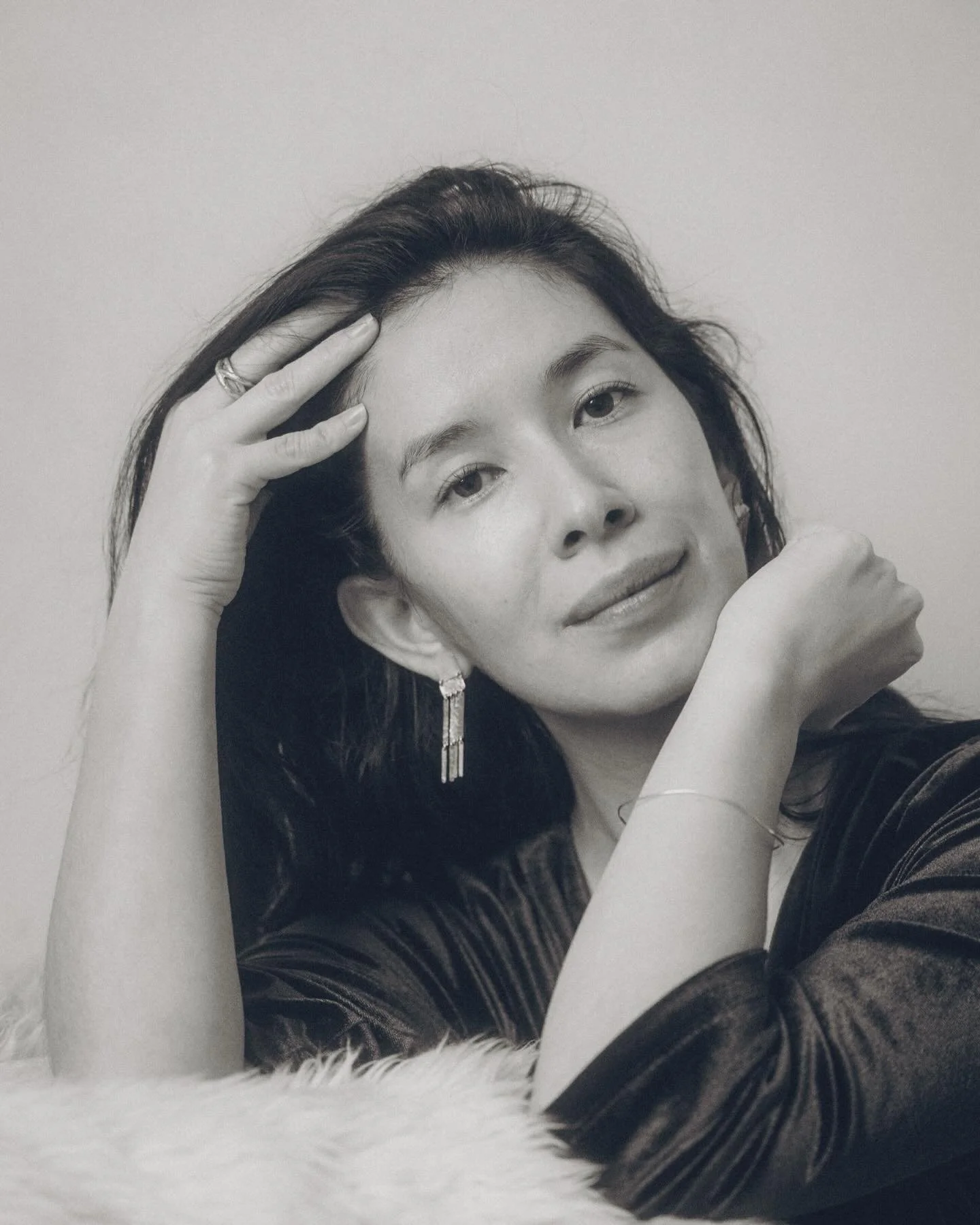 &bull; Mag ik al voor je lens staan, vroeg ze aan me. Want haar buik was nog niet zichtbaar, maar ze voelde het nieuwe leven al volop groeien en wilde een herinnering aan deze eerste prille fase van het moederschap.

Ja, tuurlijk mag dat. Dat lijkt m