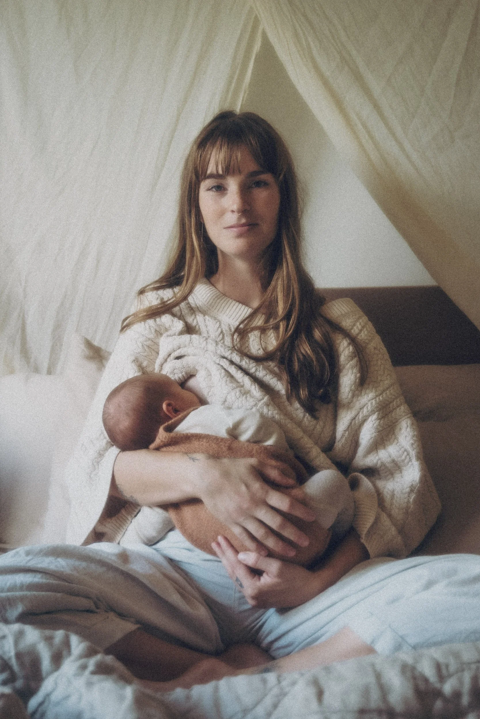 Kraamtijd foto van borstvoedende mama