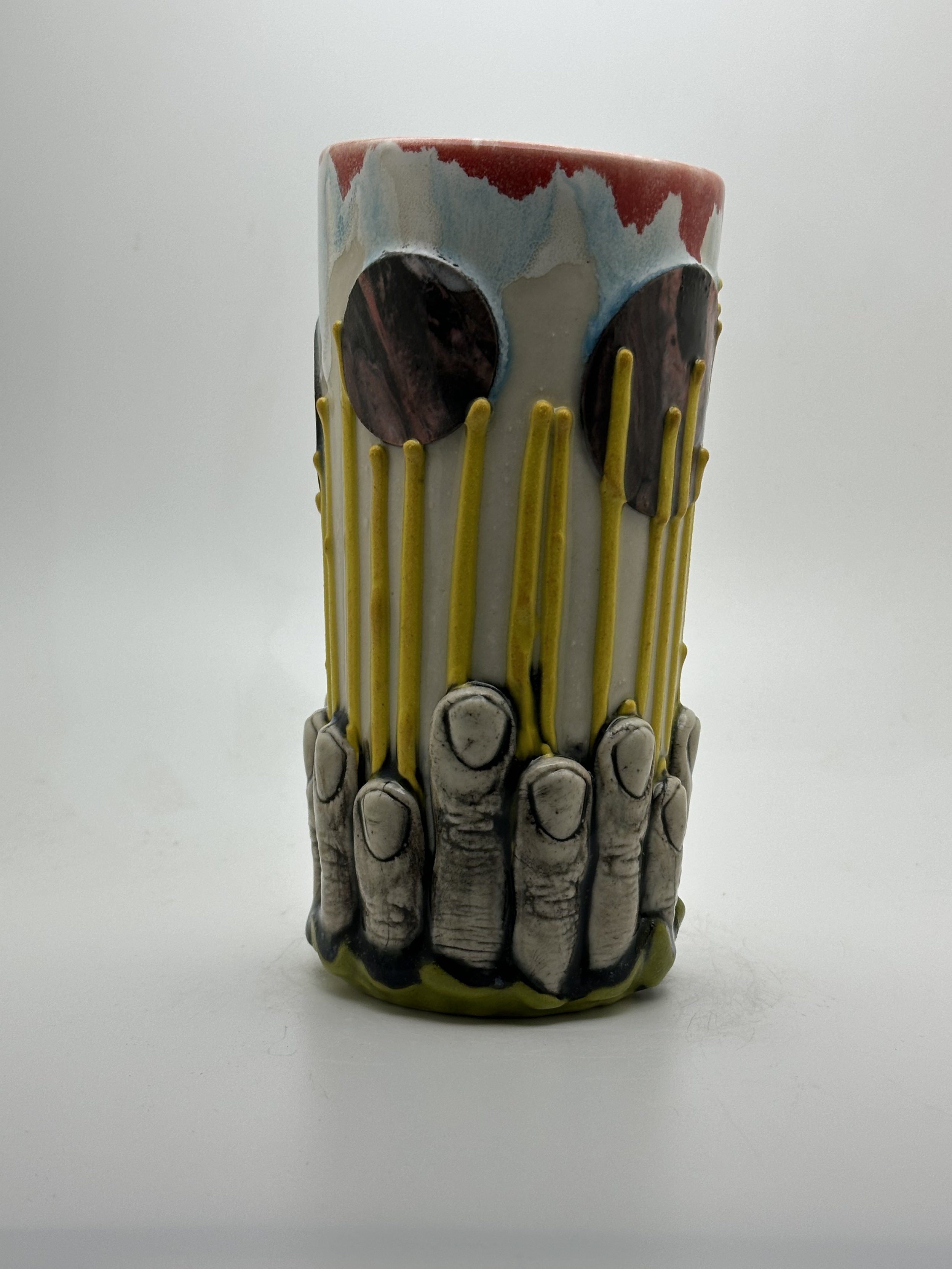 Finger tumbler