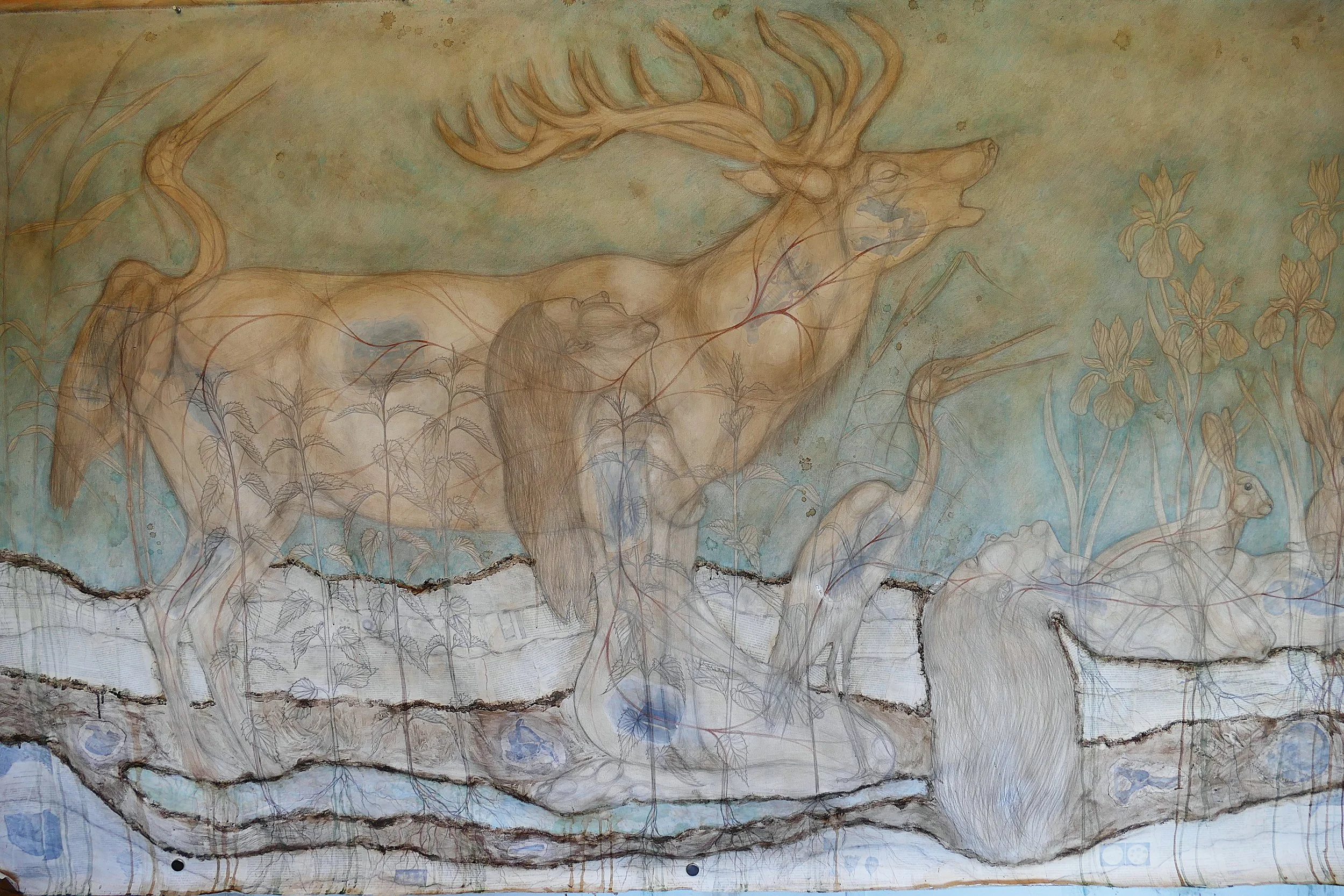 Pneuma, detail,  2026, 450 x 165 cm, potlood, bister, gesso, collage, aarde op katoen