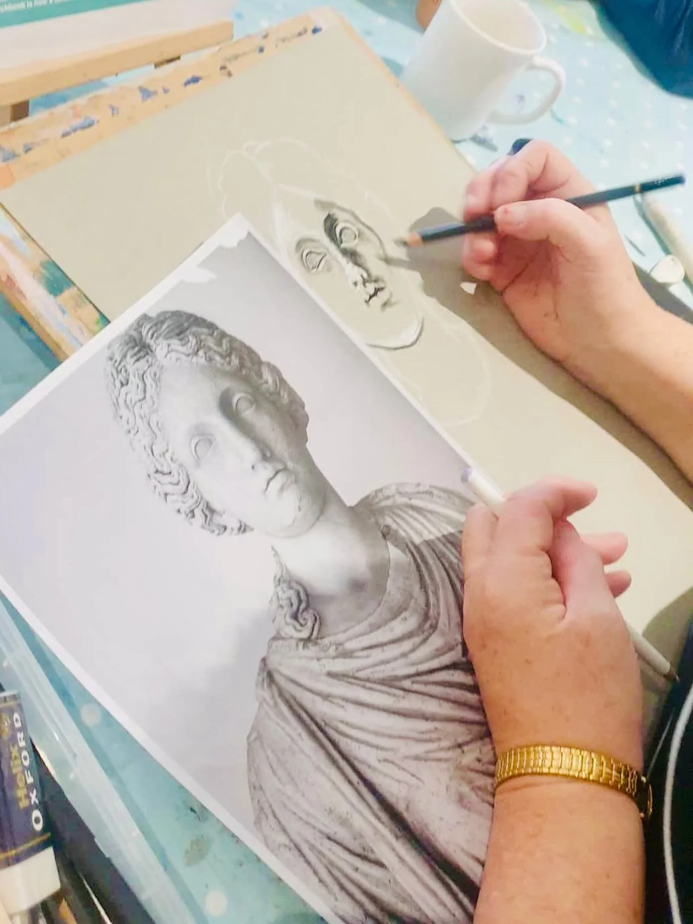 So great to be back in our happy place this week with our Autumn Art Course! 
ART FOR LIFE REIGATE &amp; BANSTEAD.