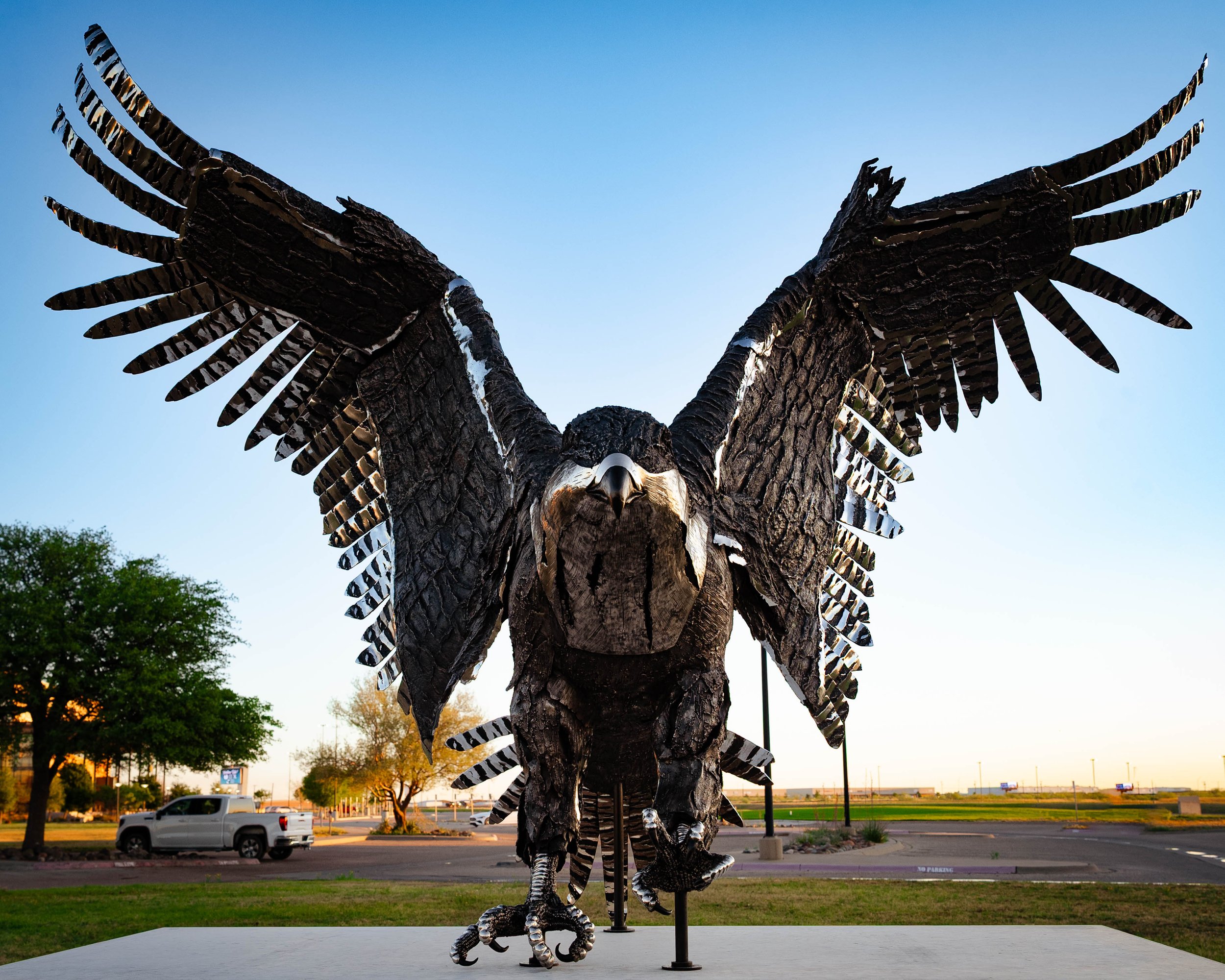04012026_freddyfalconstatue-11_55184024126_o.jpg