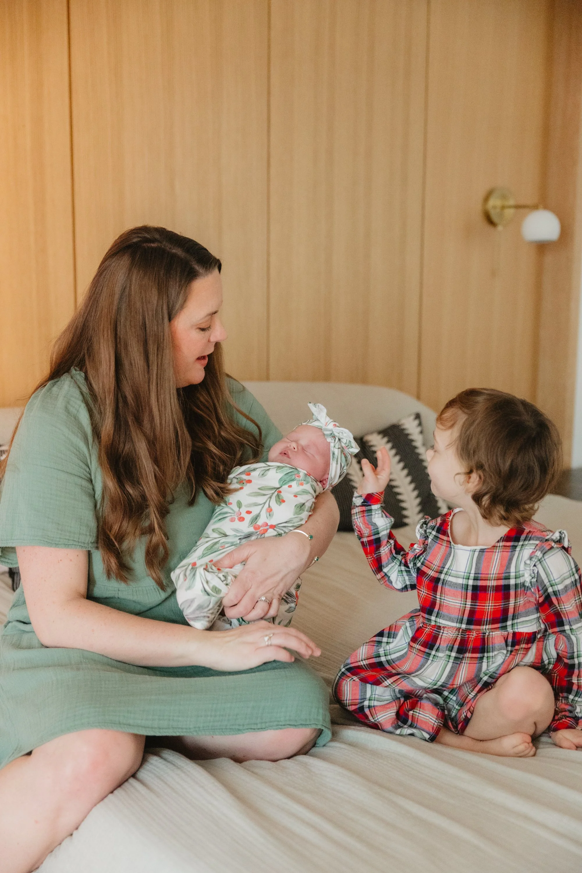 Why I Don’t Pose Families (and Why That’s Exactly Why My Clients Book Me) | Rayli Rose Photography  