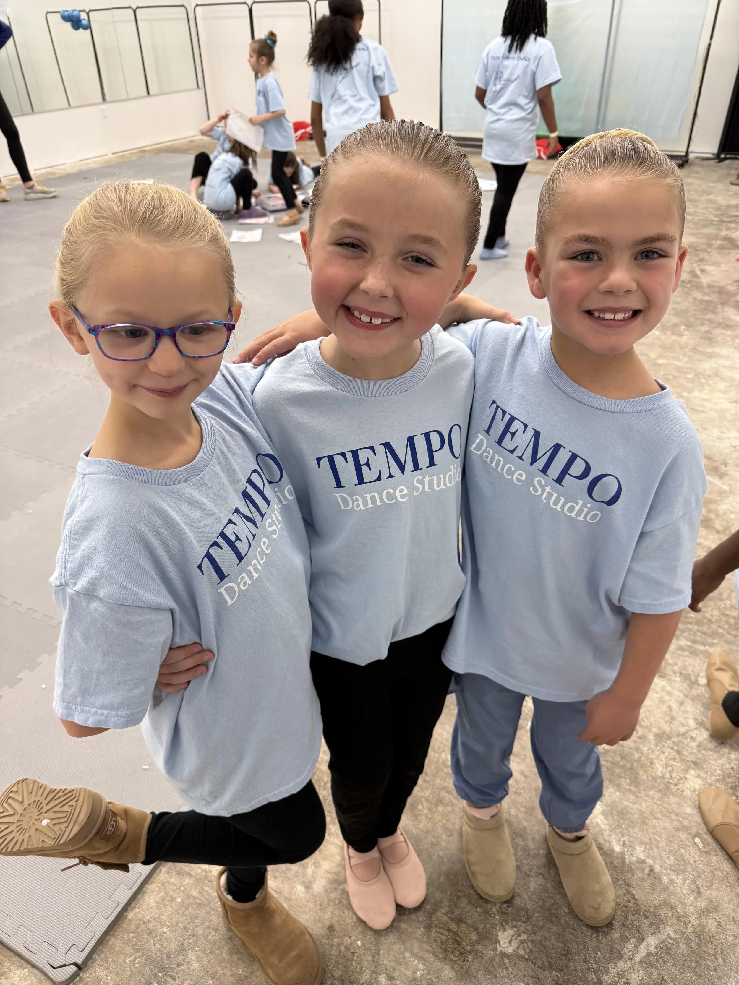Minis Ballet TEMPO party.jpg