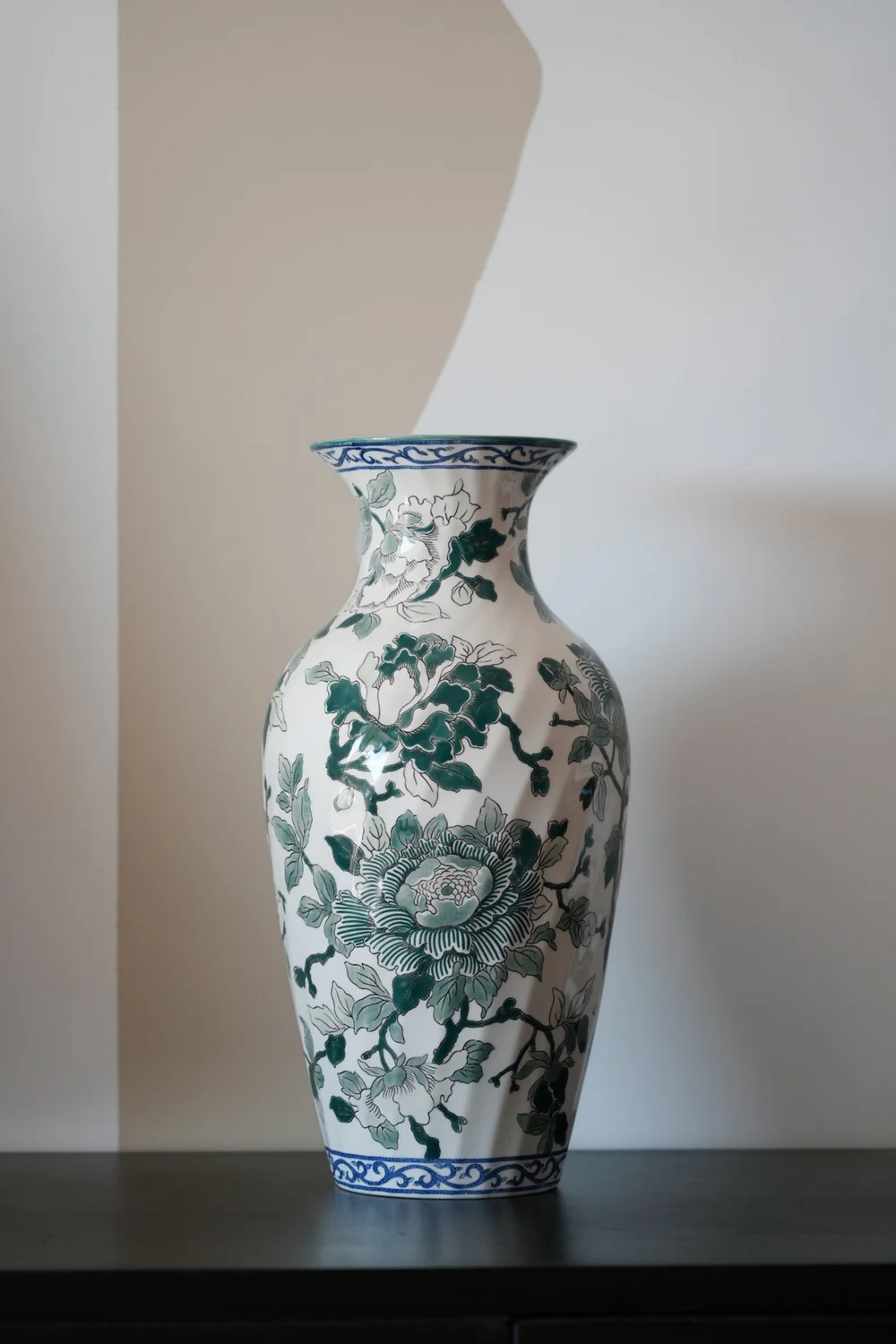 potiche-drole-monsieur-gien