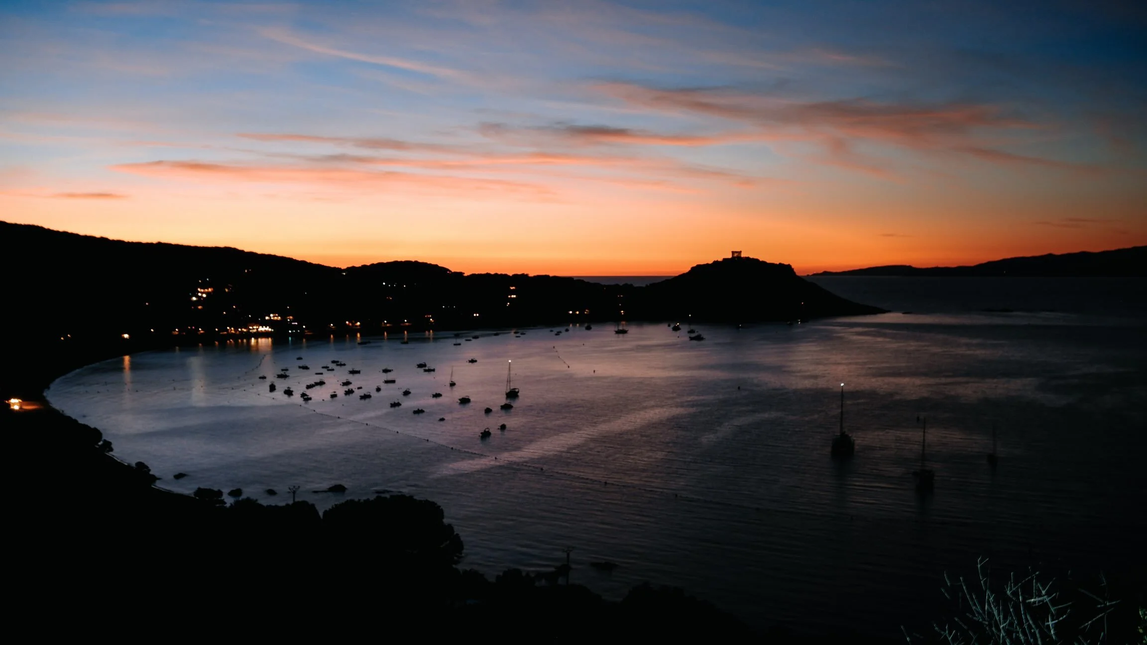 Cartes postales corses&hellip; 💙

📍 Campomoro Sunset&hellip;

&mdash; 

#Corsica #SunsetLovers #SlowLiving

Vintilegne 💙

Les piscines naturelles du Cavu 💙

Les piscines naturelles du Cavu 💙

Les piscines naturelles du Cavu 💙

Bonifacio 💙

Bon
