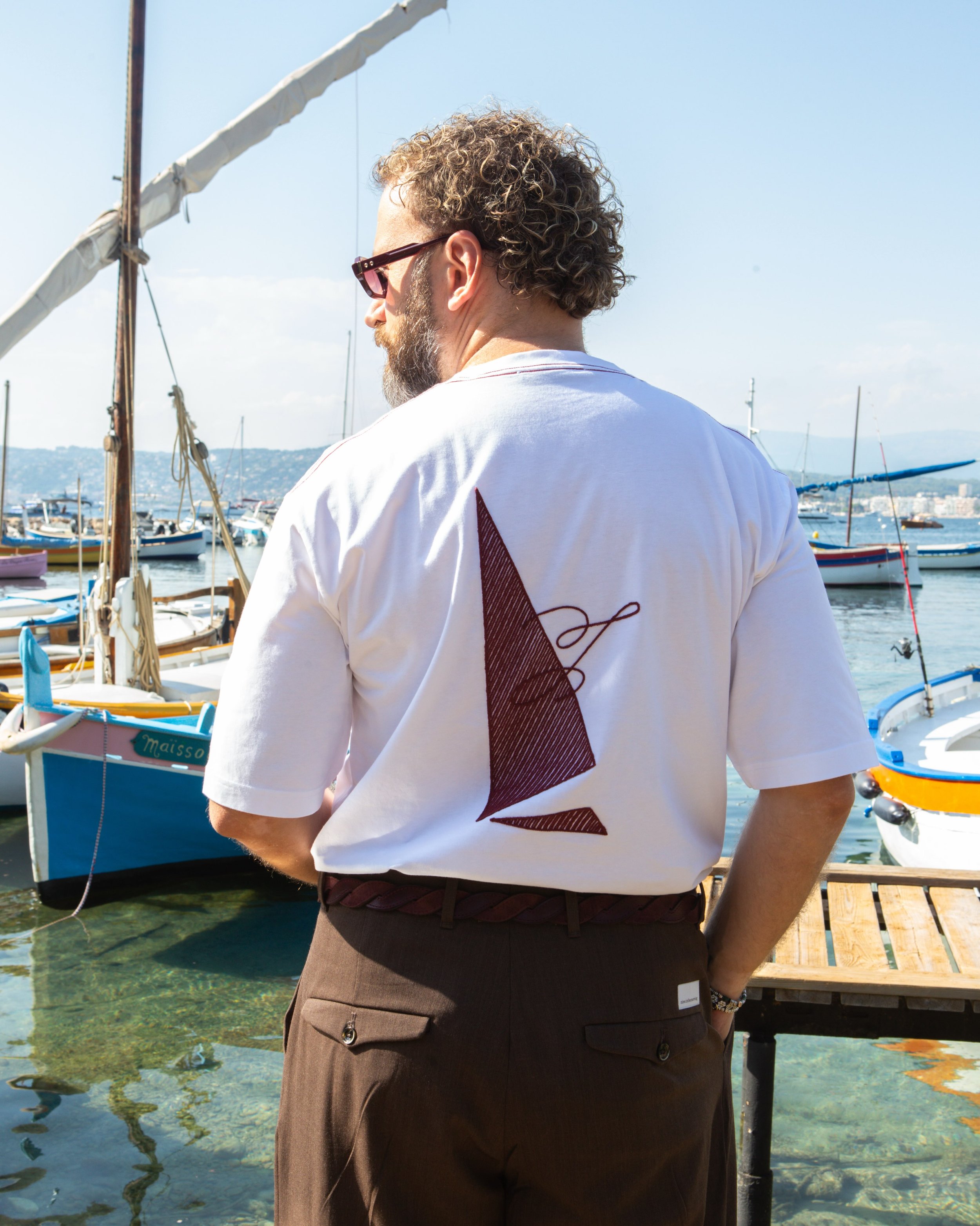 C&rsquo;est quoi le probl&egrave;me de rentrer de vacances quand on habite la C&ocirc;te d&rsquo;Azur ? 😌💙

Ce n&rsquo;est pas encore tout &agrave; fait la rentr&eacute;e pour nous mais c&rsquo;est celle de Beau Parleur en tout cas ! 🎒 

Vous &eci
